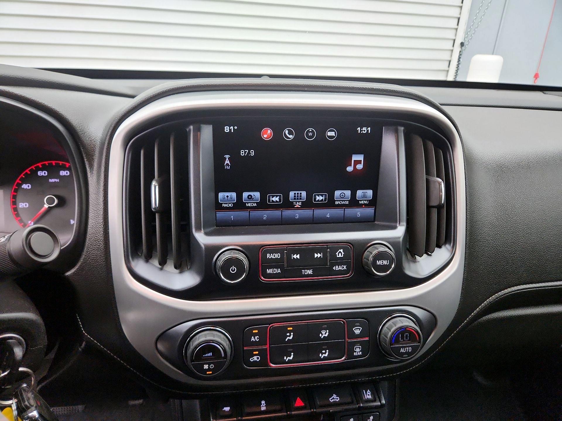 Thumbnail: 2016 GMC Canyon - 15