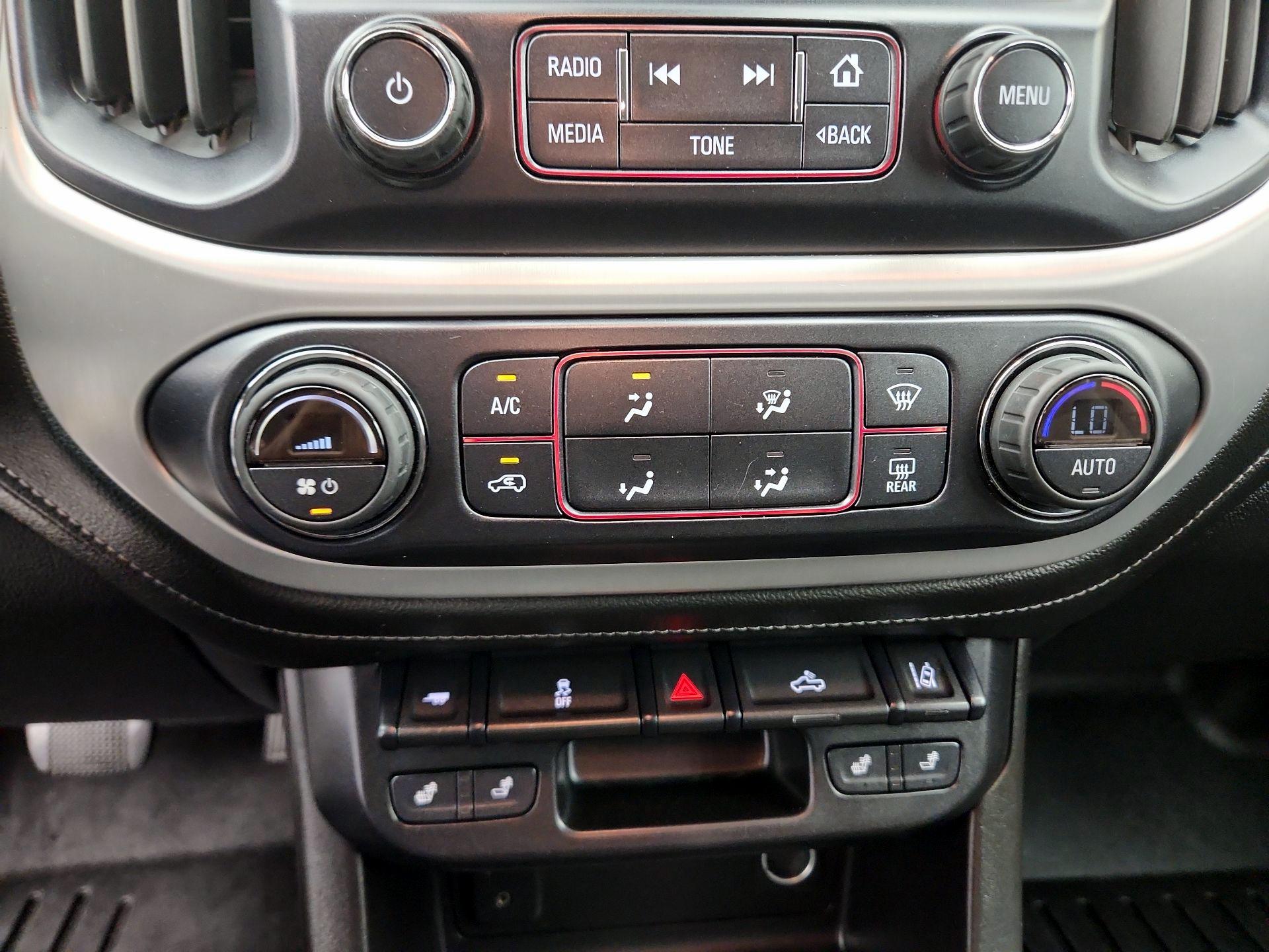 Thumbnail: 2016 GMC Canyon - 16