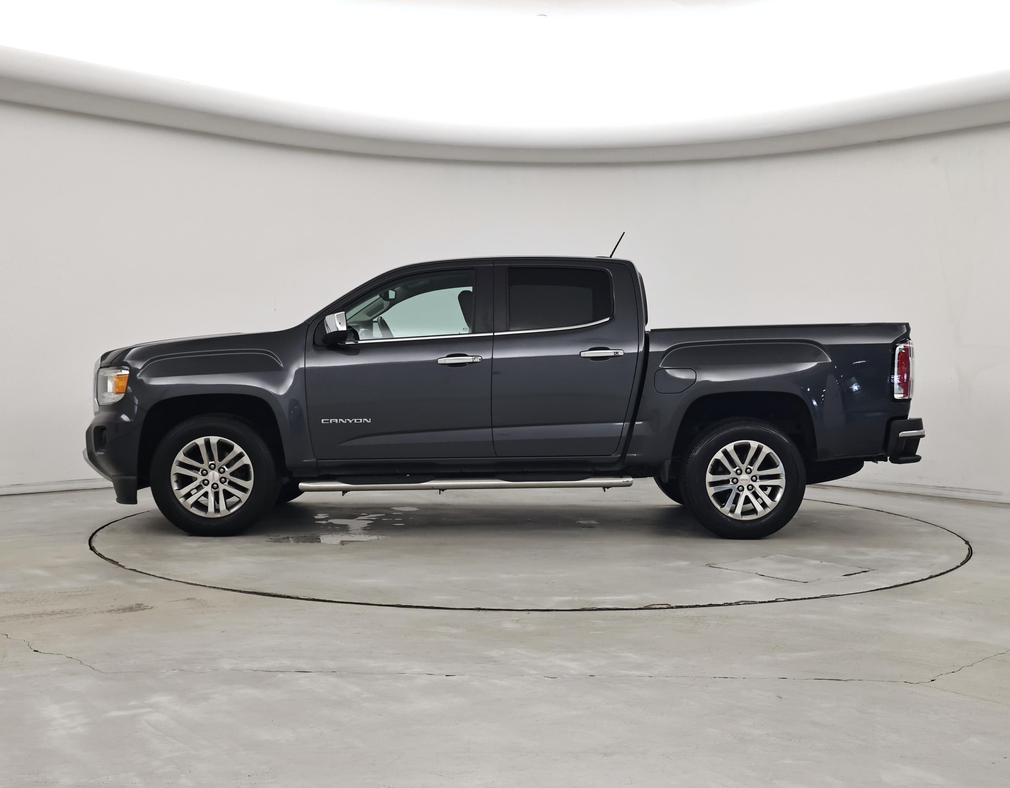 Thumbnail: 2016 GMC Canyon - 3