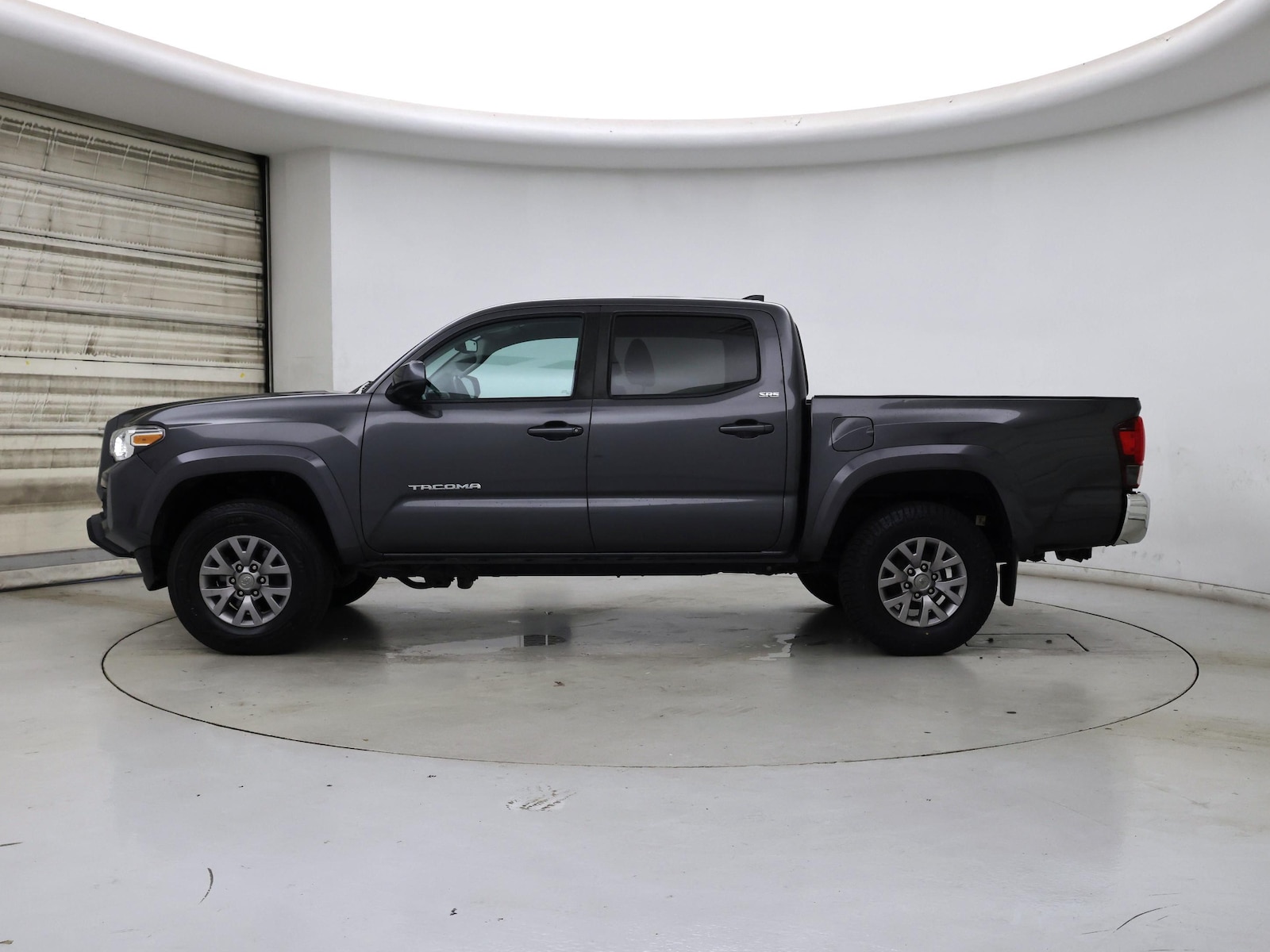 2019 Toyota Tacoma SR5 - Photo 4