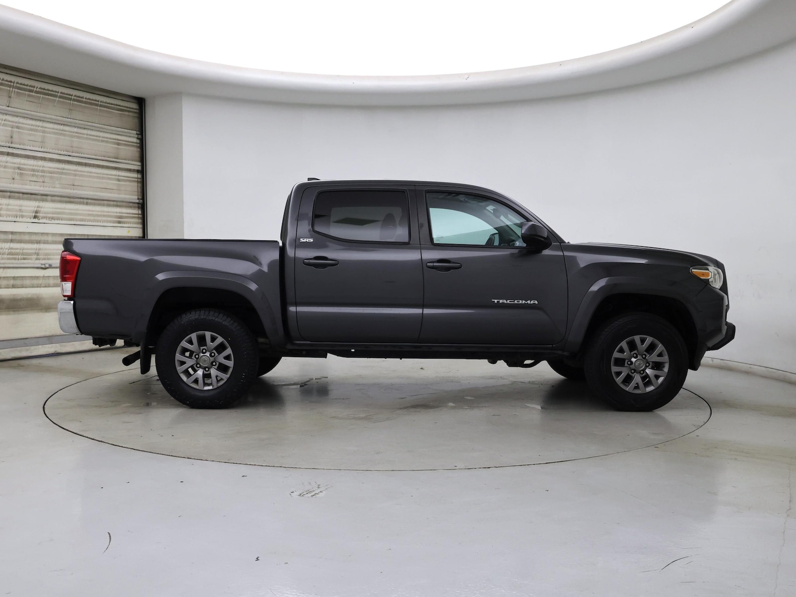2019 Toyota Tacoma SR5 - Photo 8