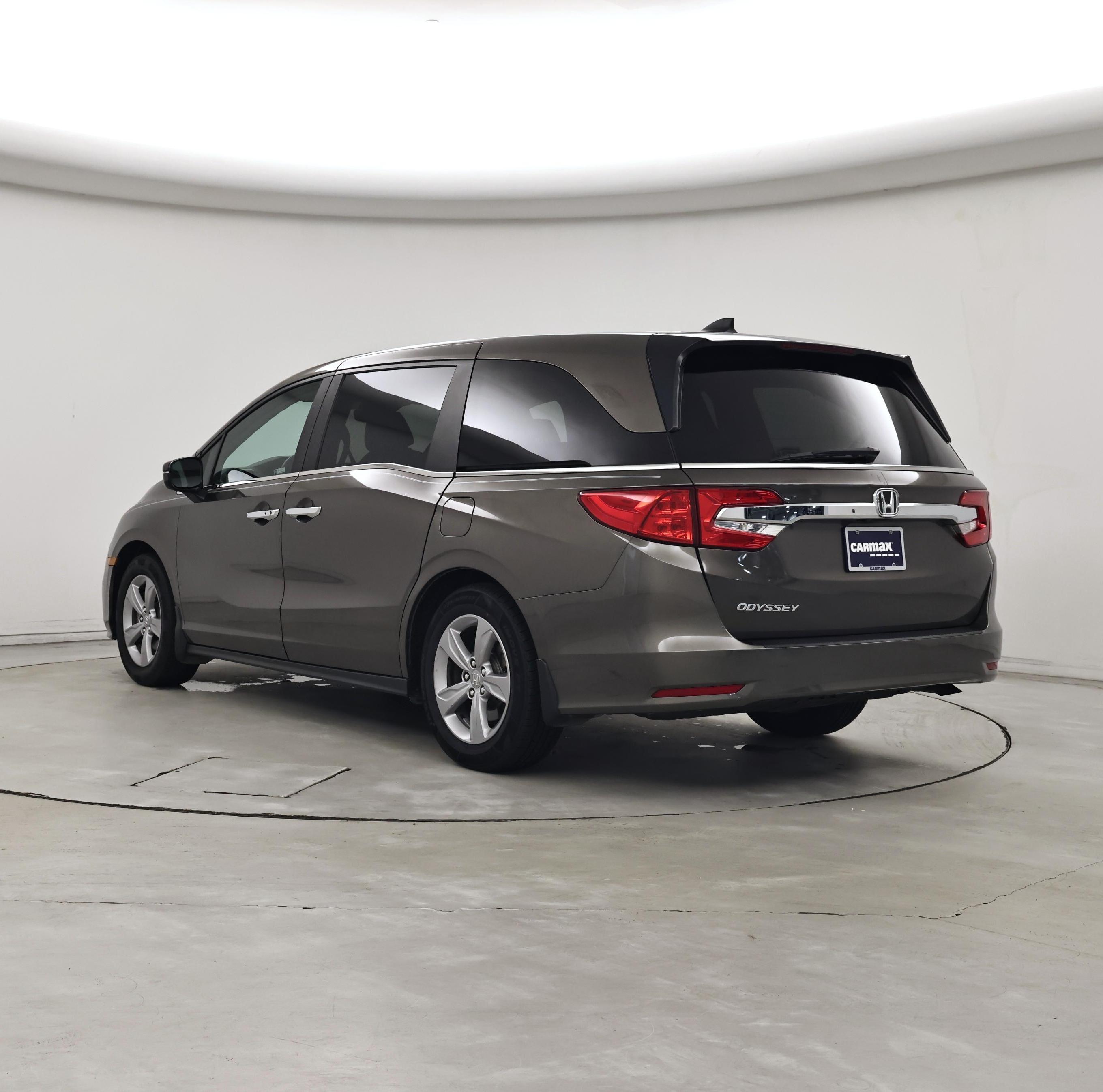 Thumbnail: 2018 Honda Odyssey - 2
