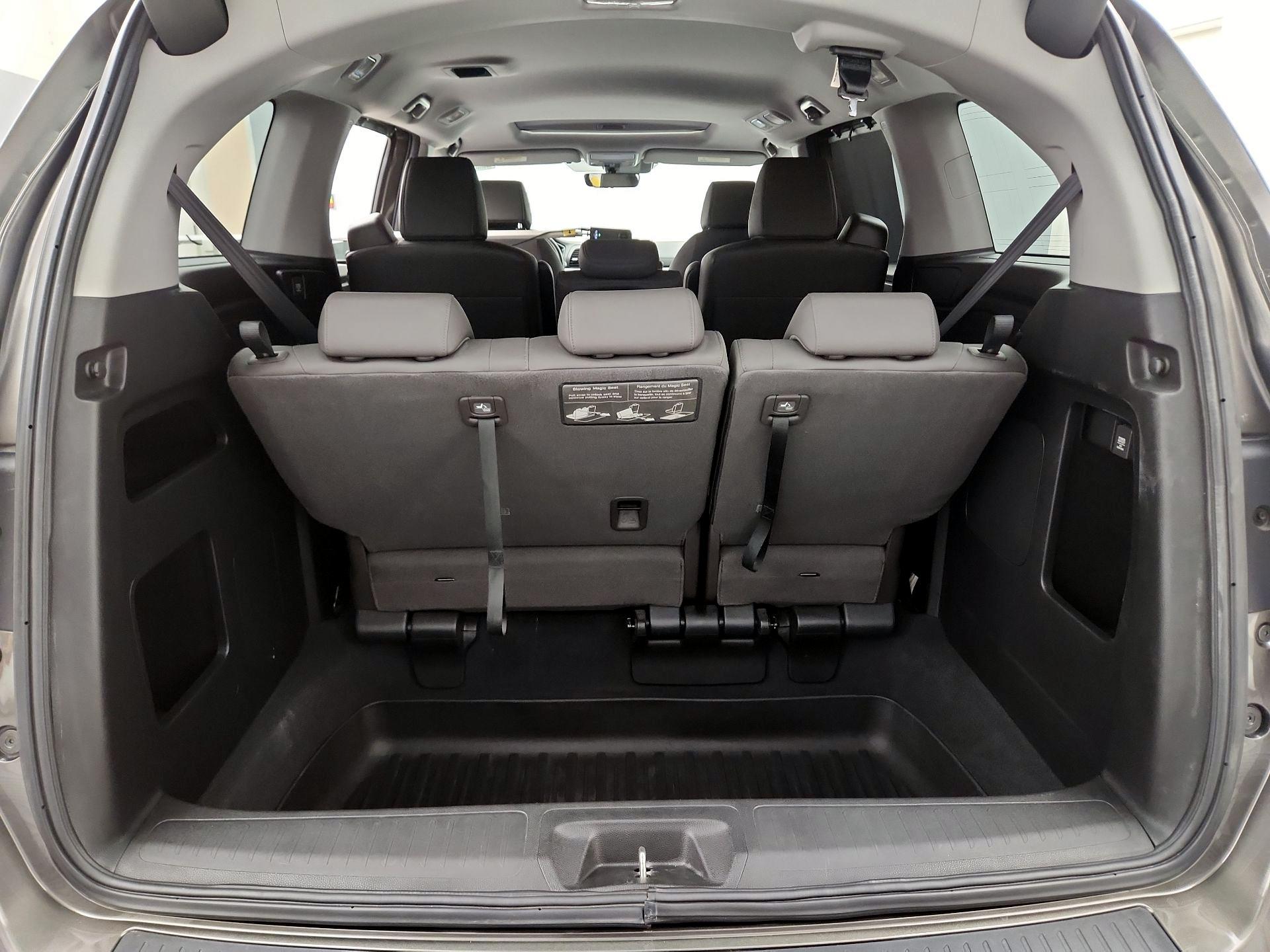 Thumbnail: 2018 Honda Odyssey - 20