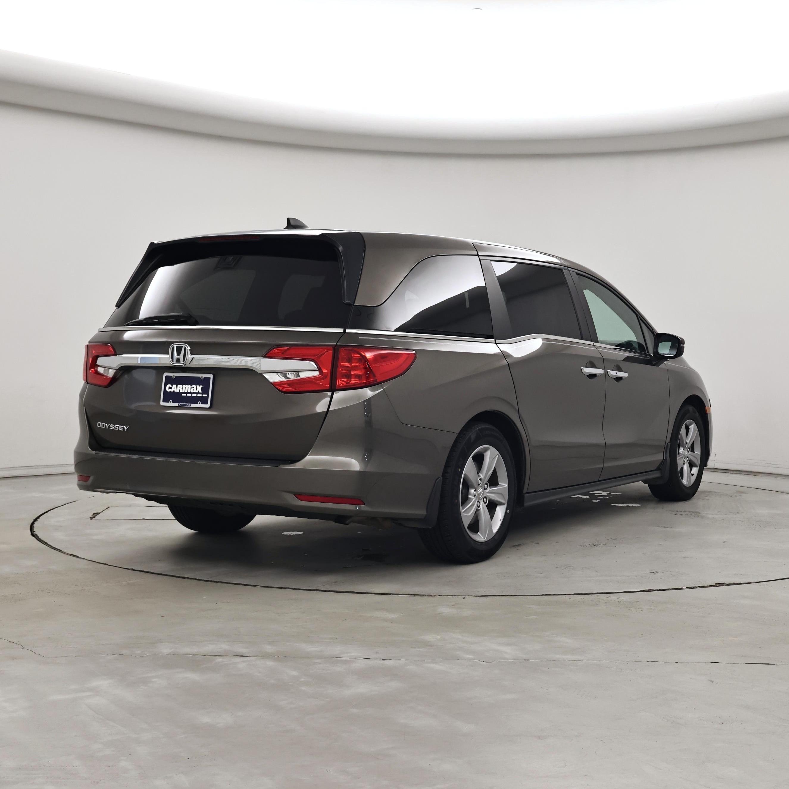 Thumbnail: 2018 Honda Odyssey - 8