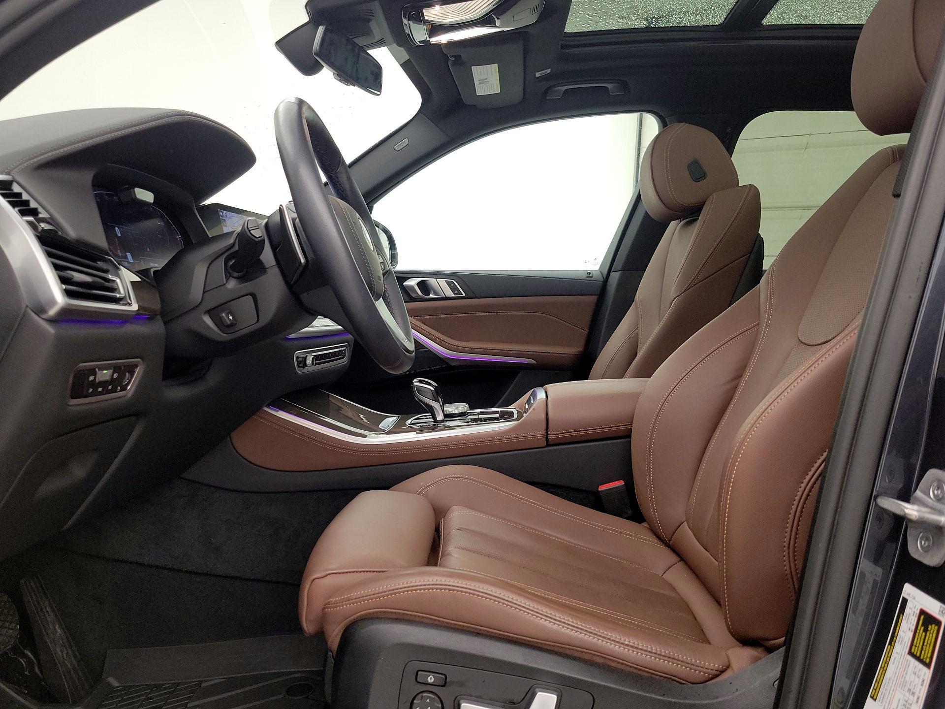 Thumbnail: 2022 BMW X5 - 11