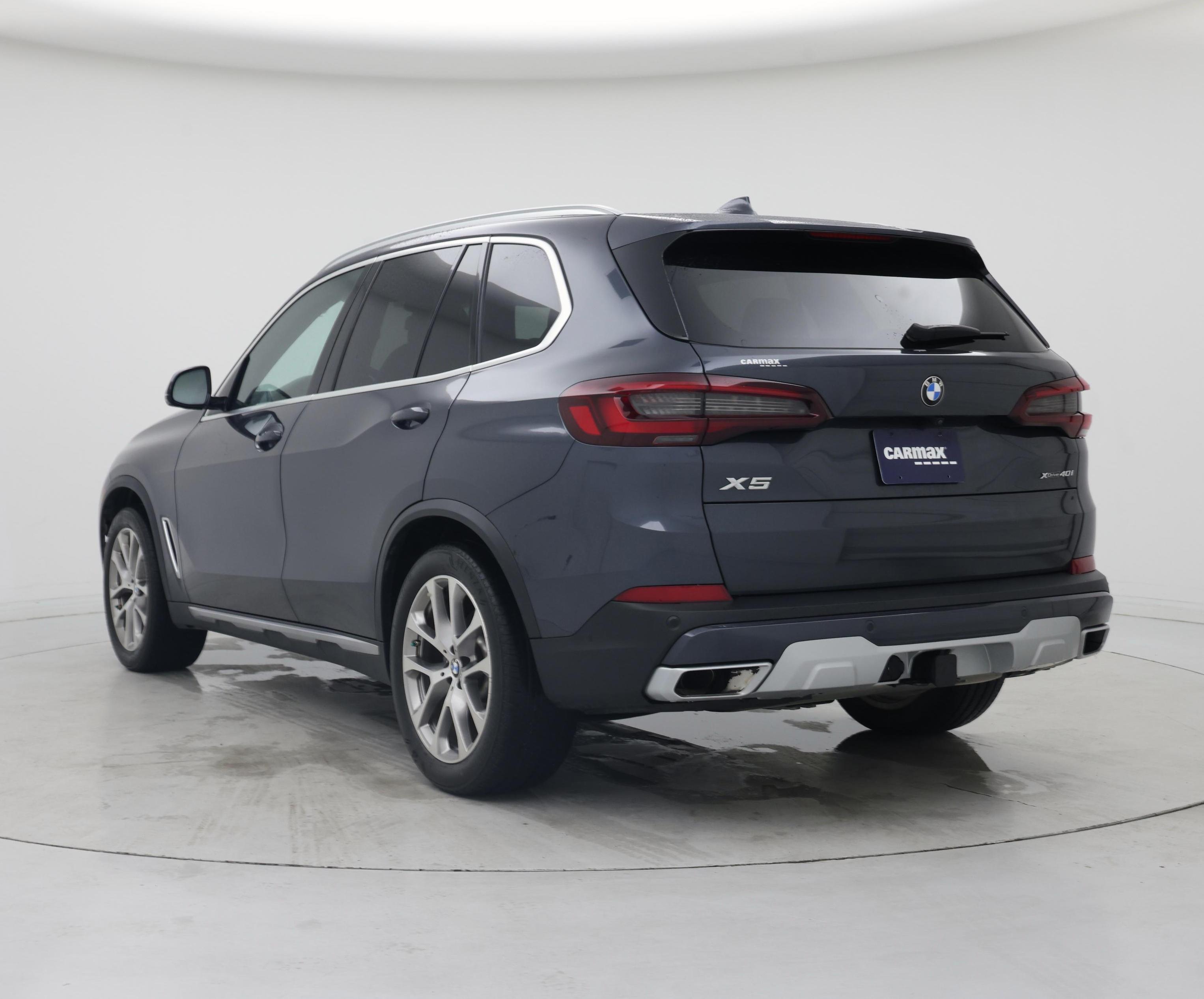 Thumbnail: 2022 BMW X5 - 2