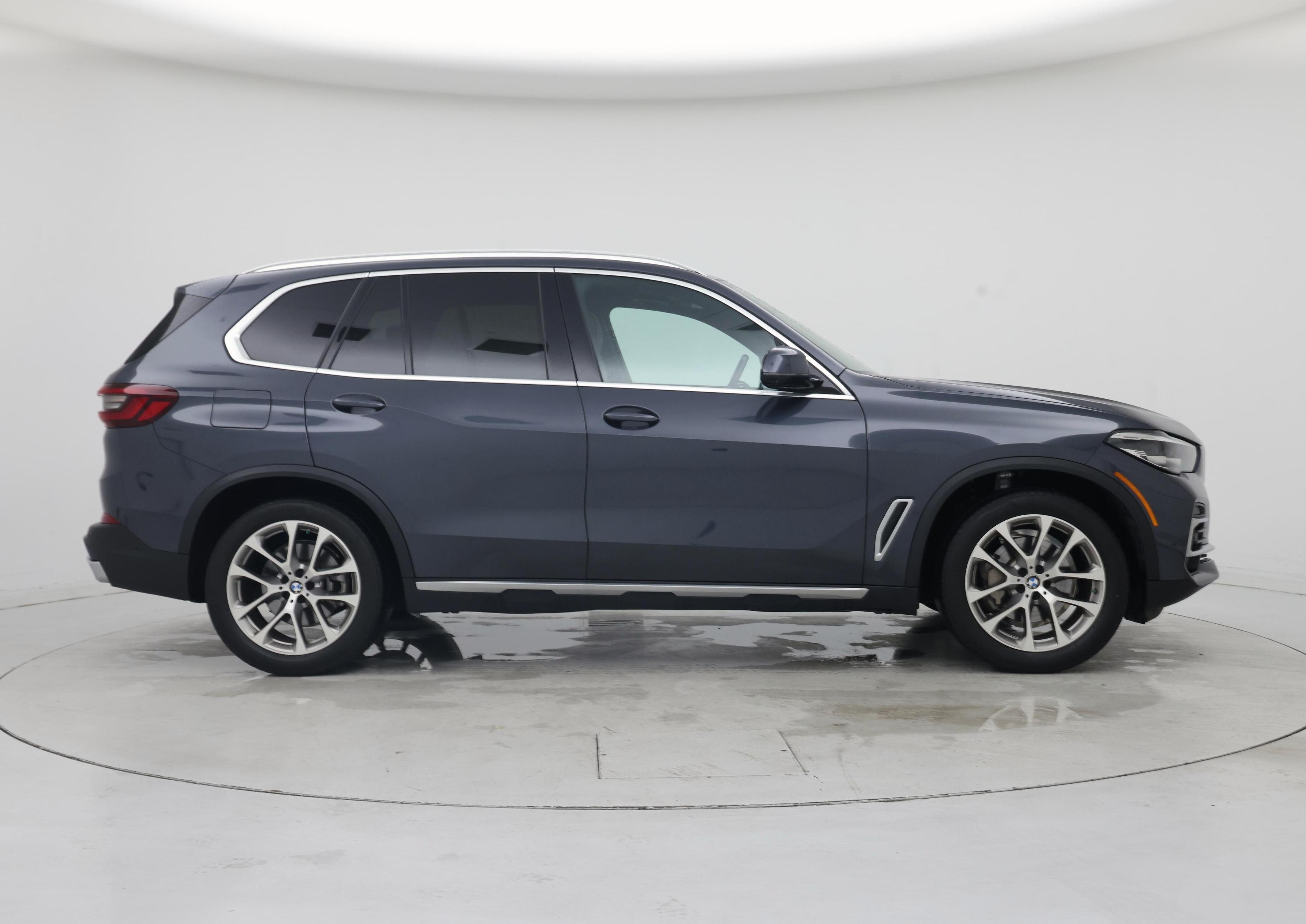 Thumbnail: 2022 BMW X5 - 7