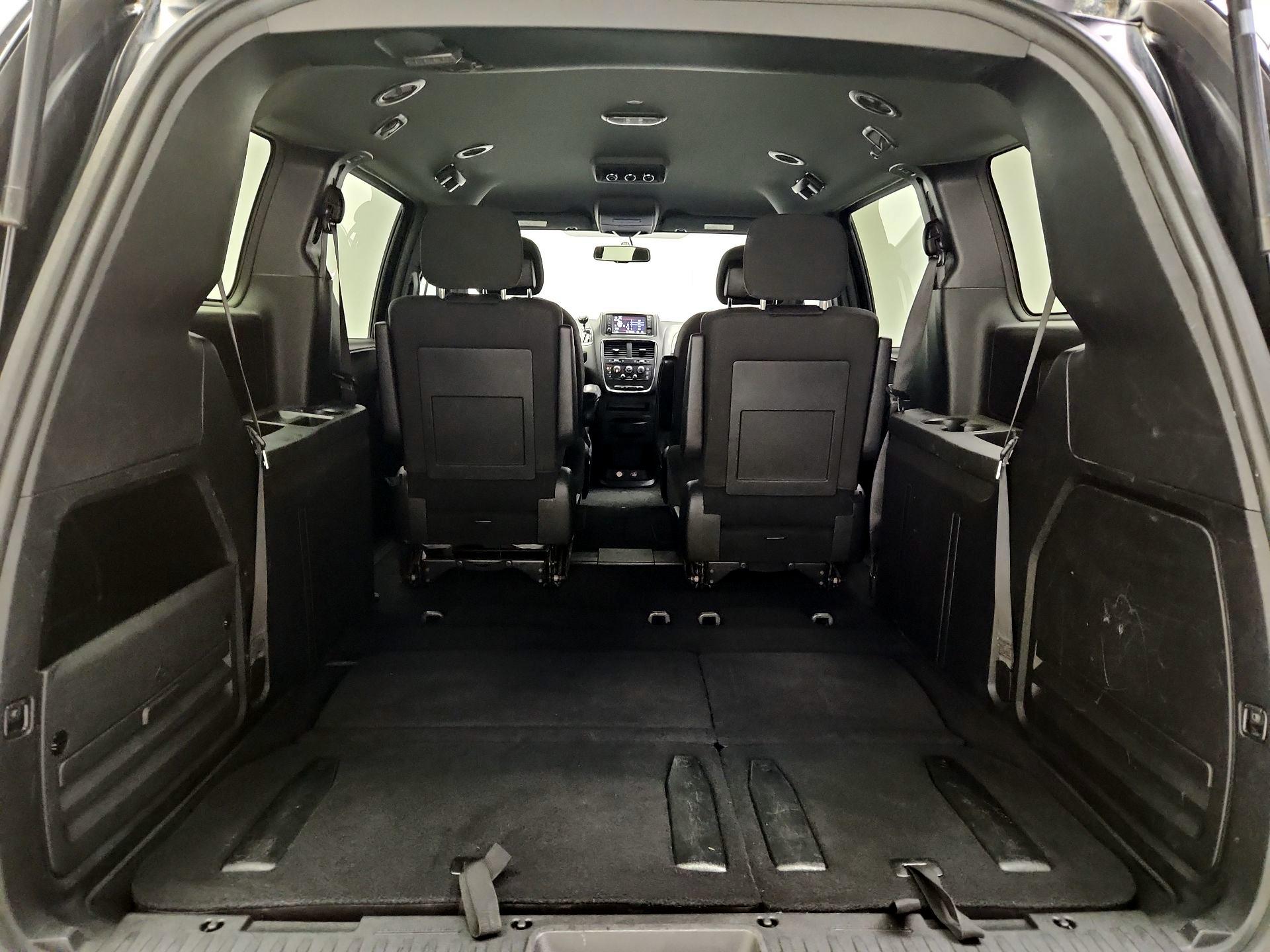 Thumbnail: 2018 Dodge Grand Caravan - 19