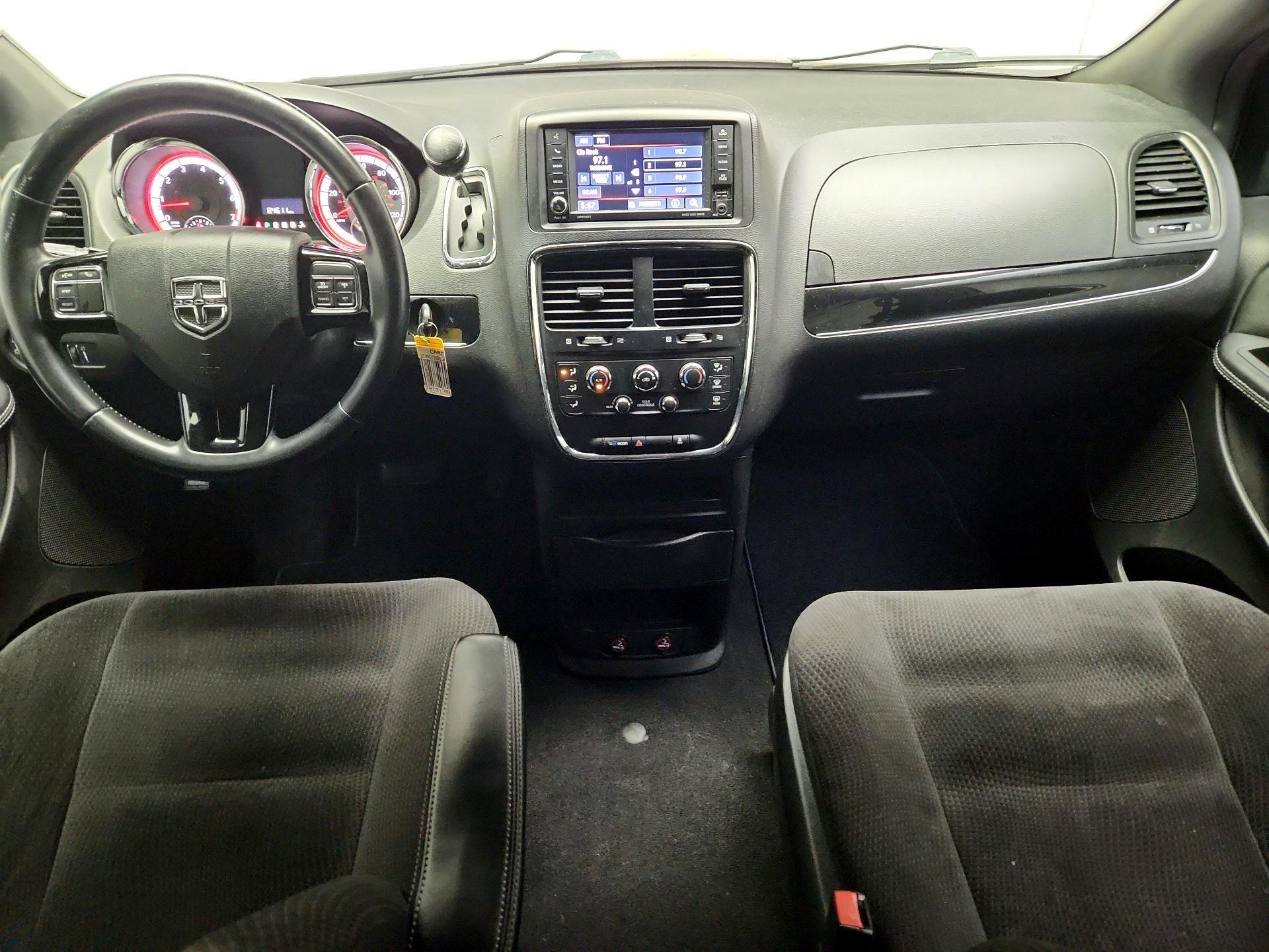 Thumbnail: 2018 Dodge Grand Caravan - 8