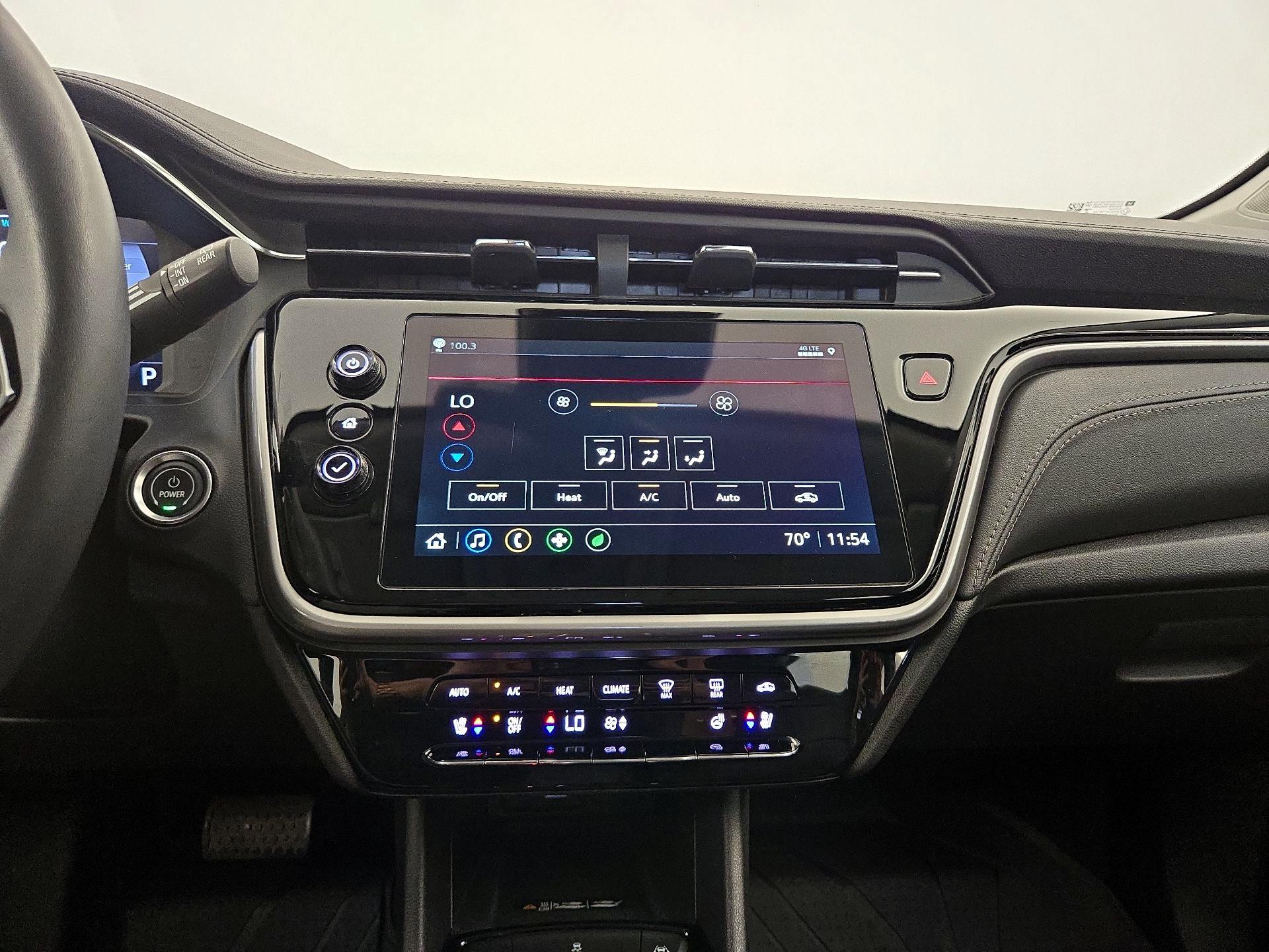 Thumbnail: 2023 Chevrolet Bolt EUV - 16