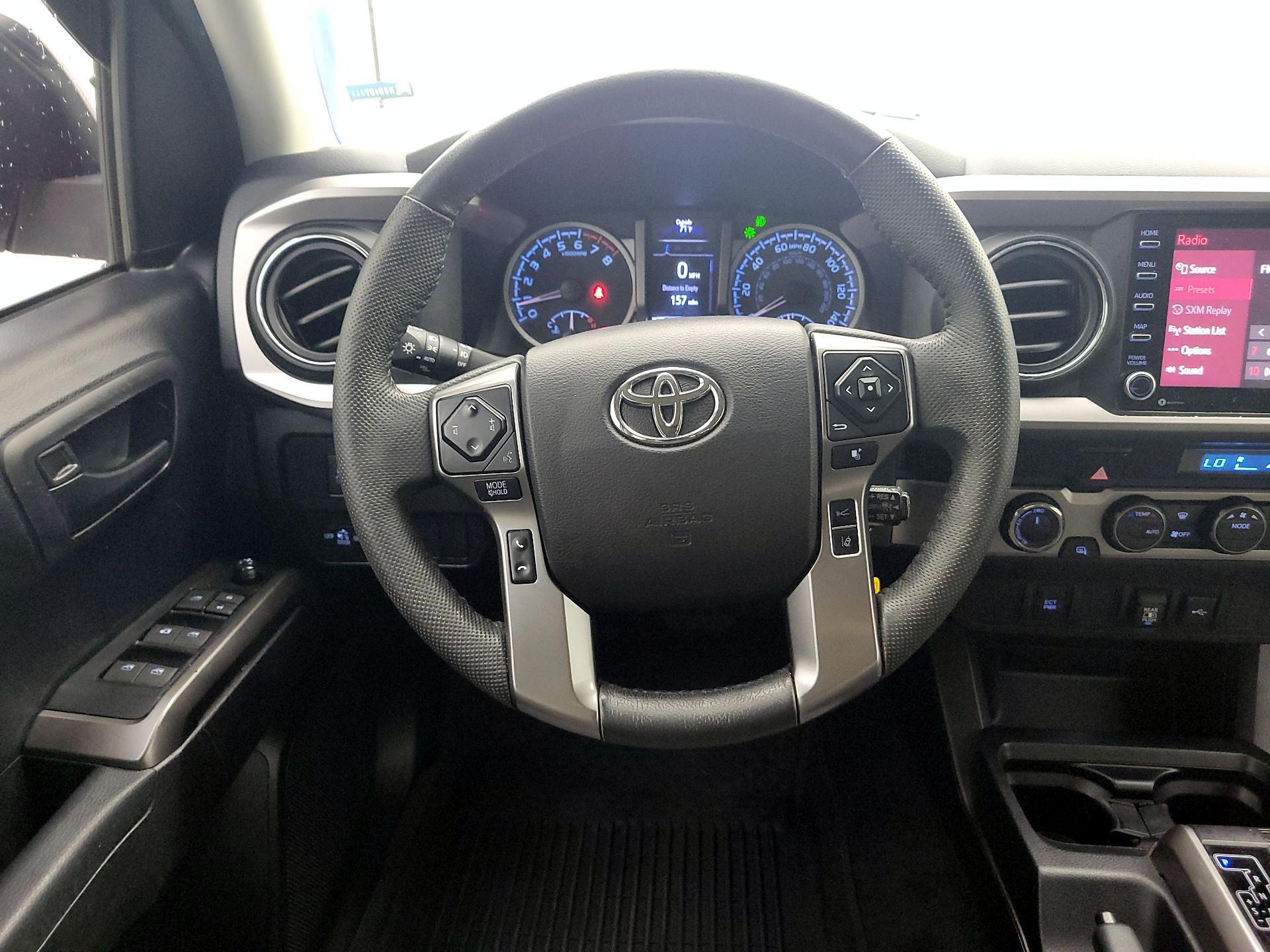 Thumbnail: 2021 Toyota Tacoma - 10