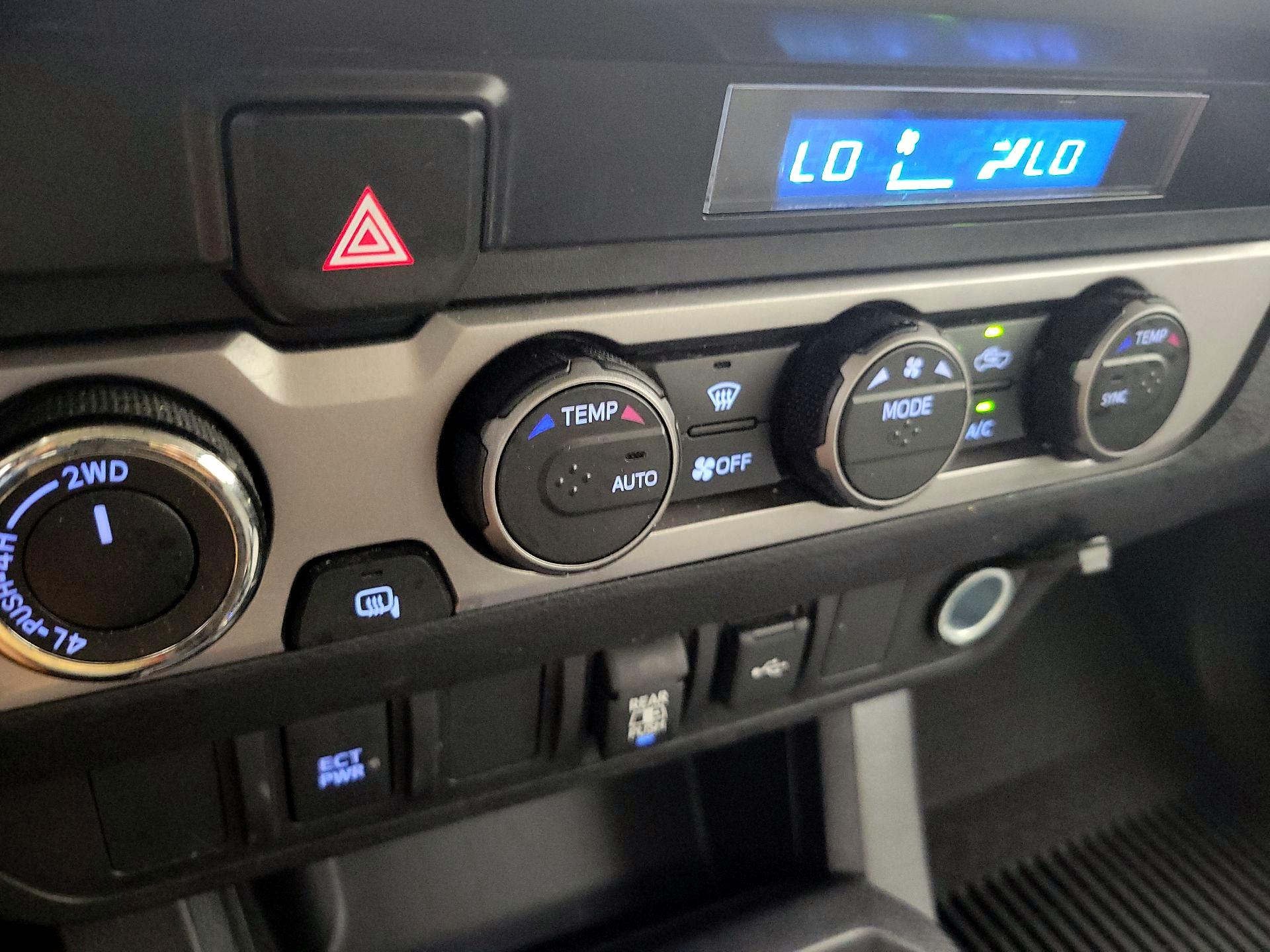 Thumbnail: 2021 Toyota Tacoma - 16