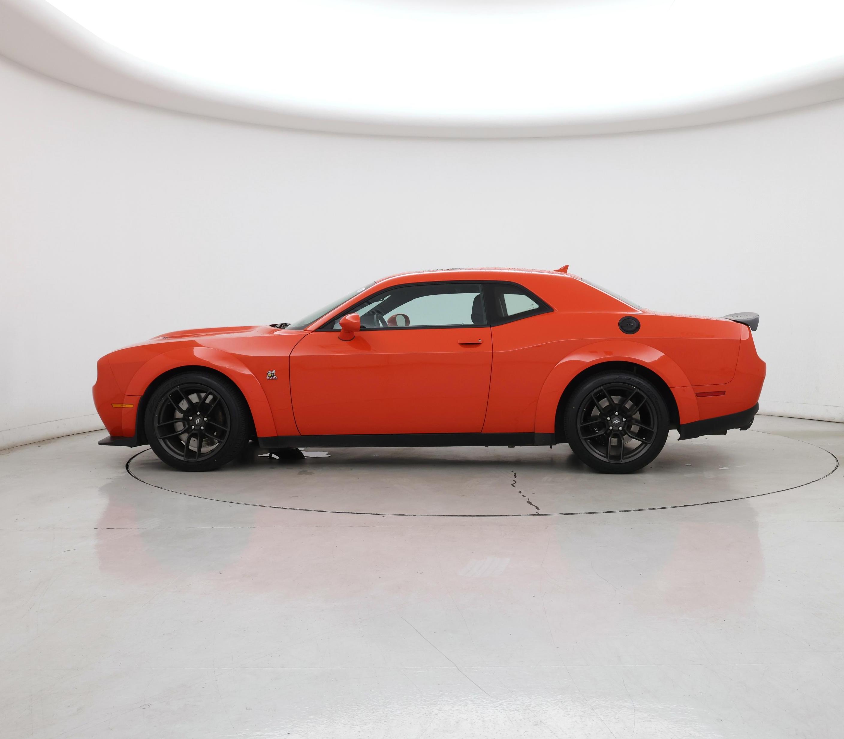 Thumbnail: 2022 Dodge Challenger - 3