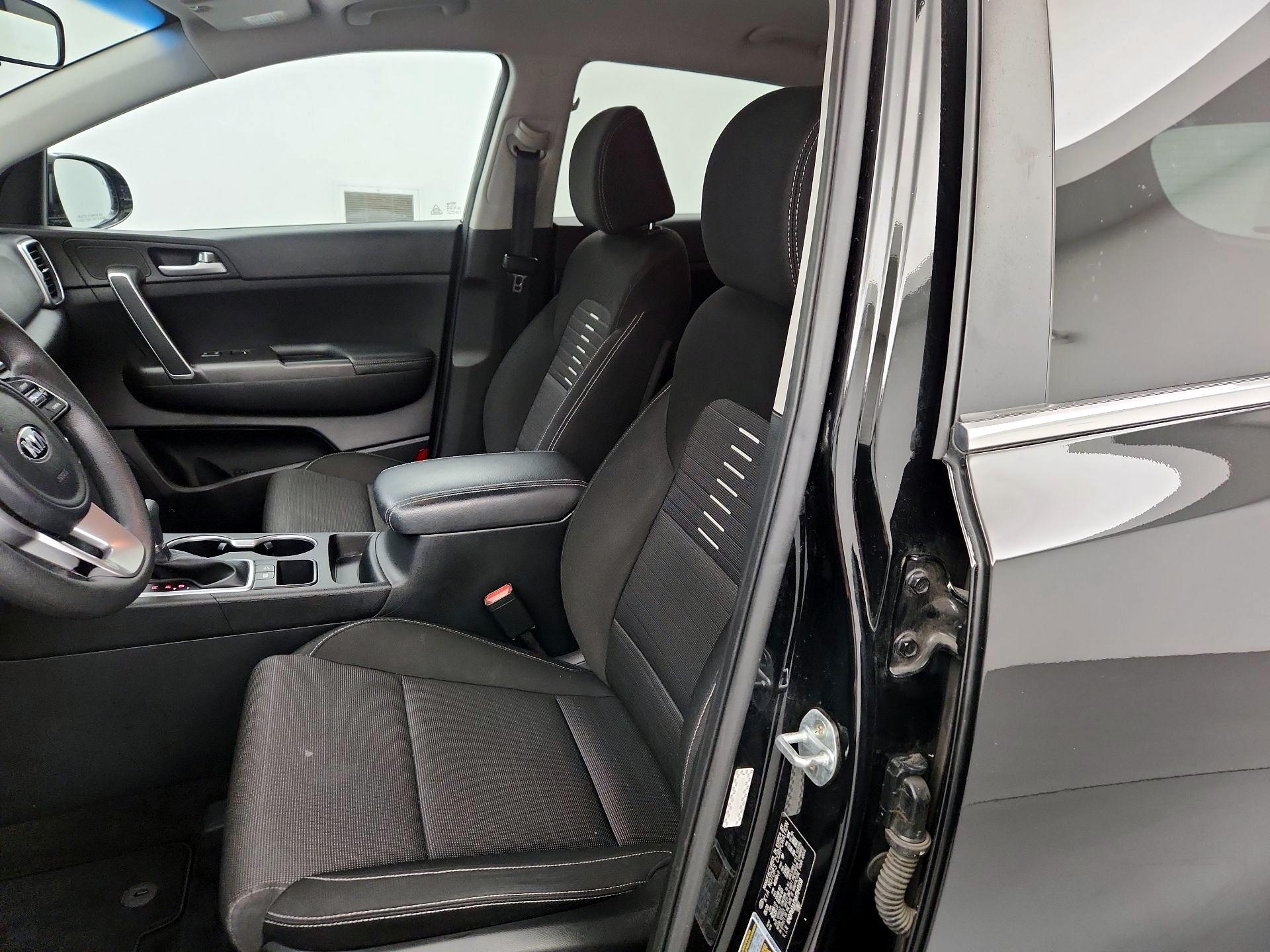 Thumbnail: 2021 Kia Sportage - 11