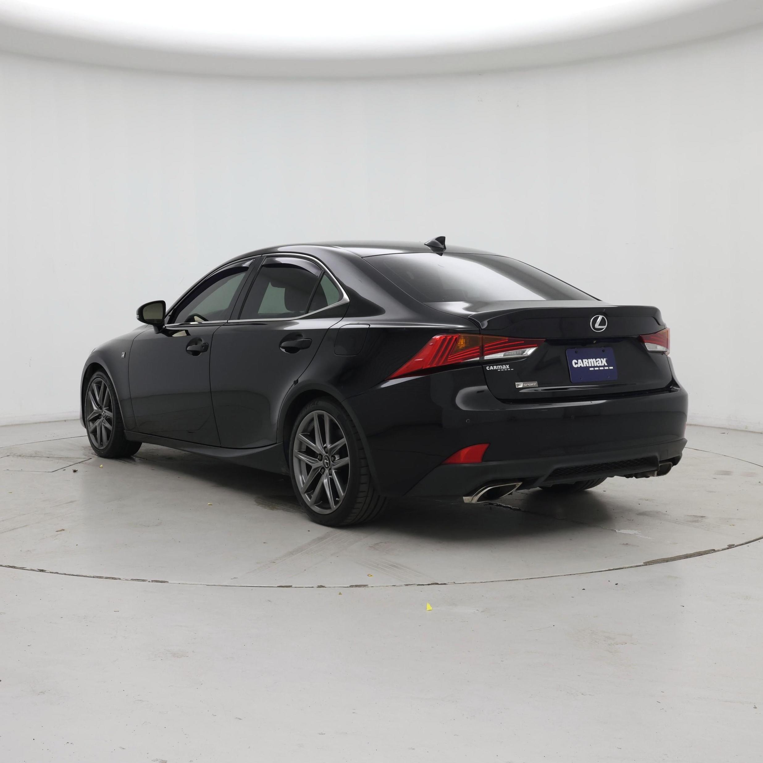Thumbnail: 2020 Lexus IS - 2