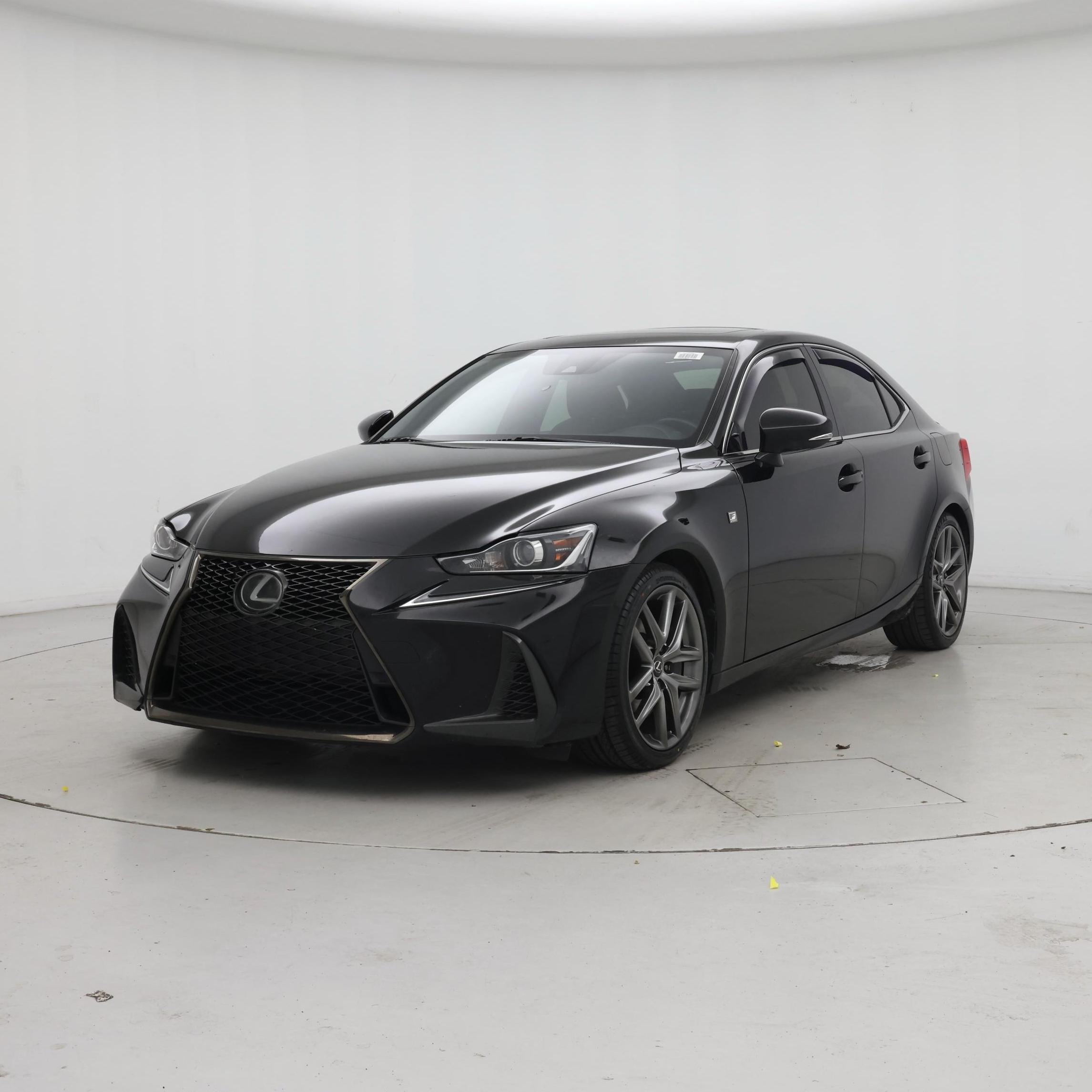 Thumbnail: 2020 Lexus IS - 4
