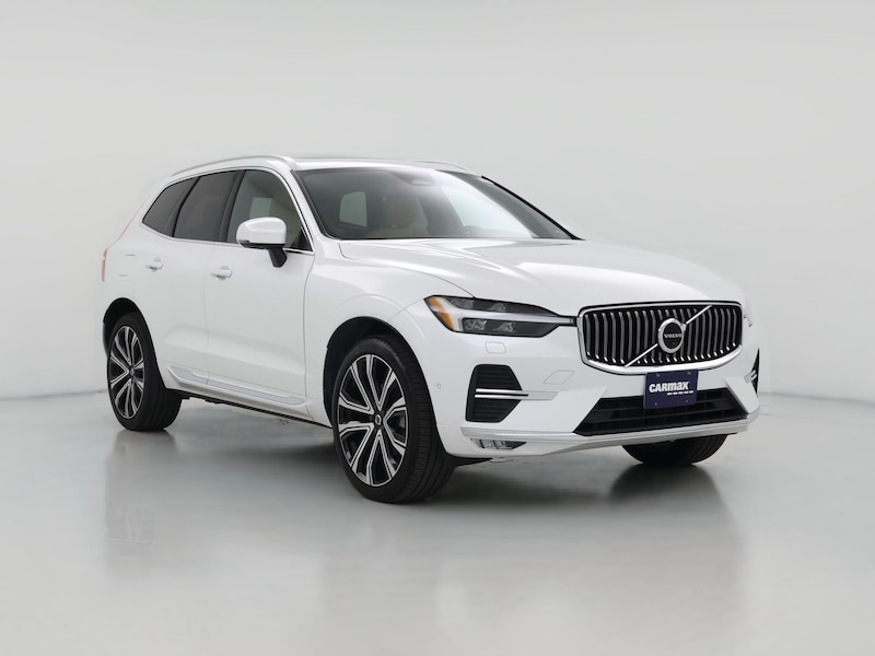 2023 Volvo XC60 B5 Ultimate Bright Theme