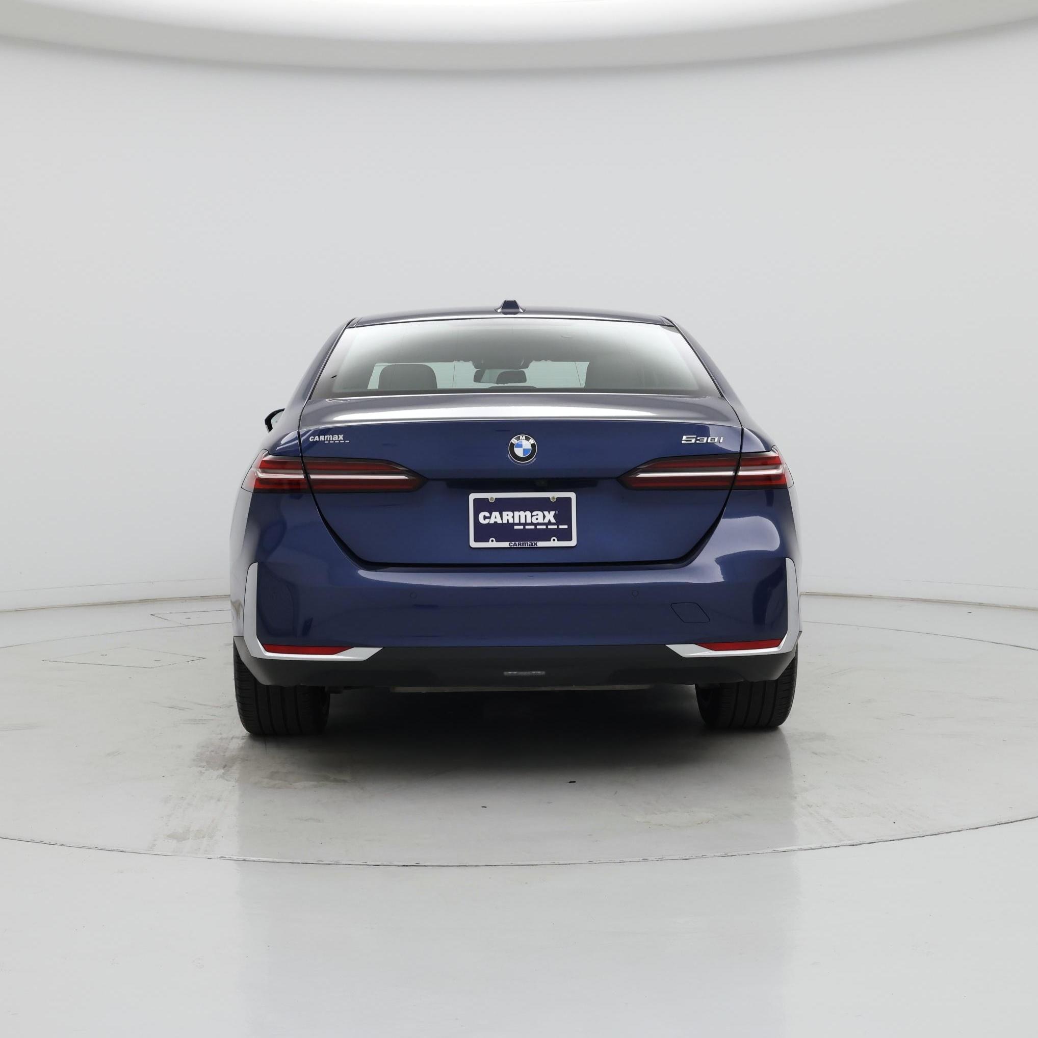 Thumbnail: 2025 BMW 5 Series - 6