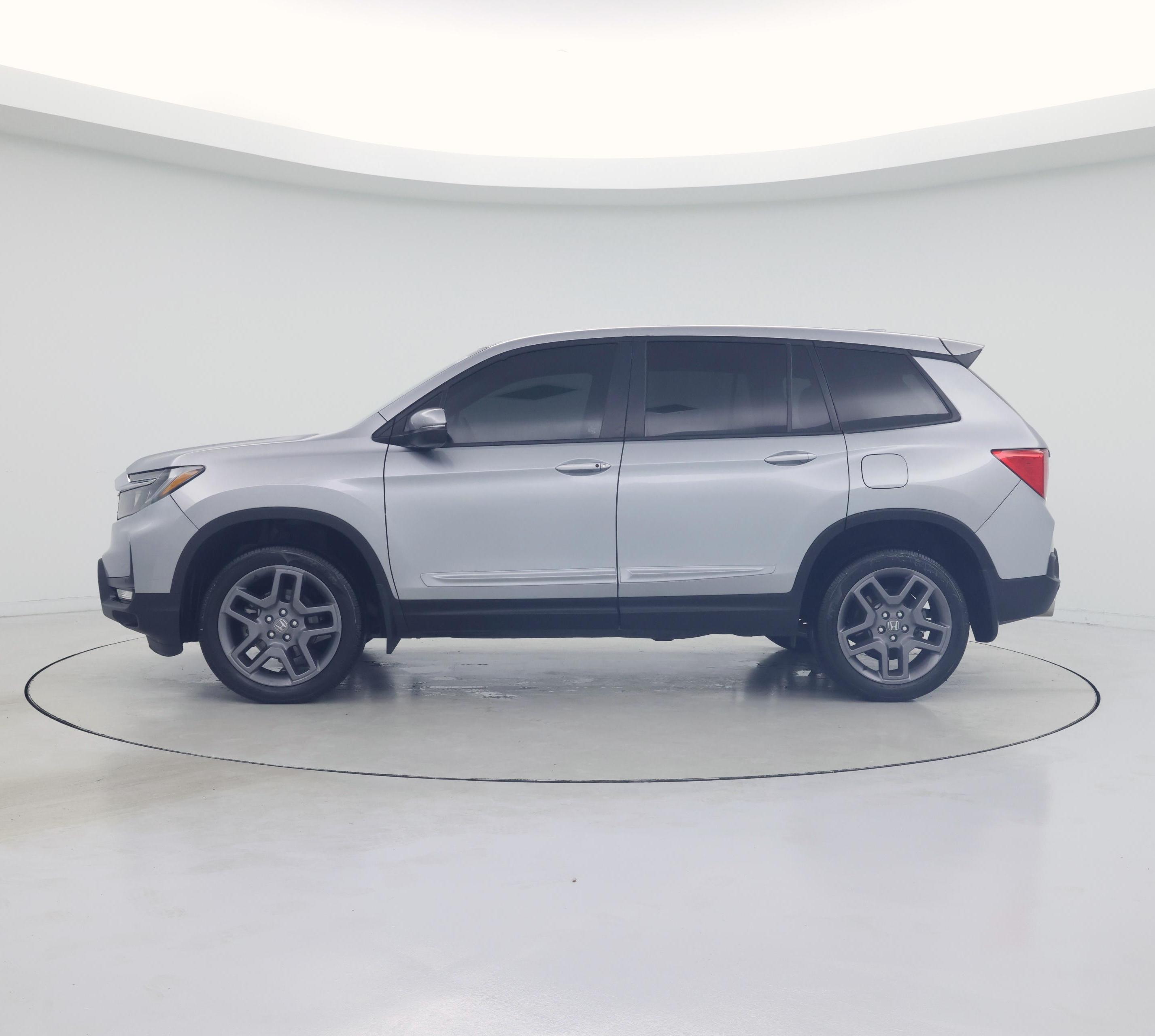 Thumbnail: 2023 Honda Passport - 3