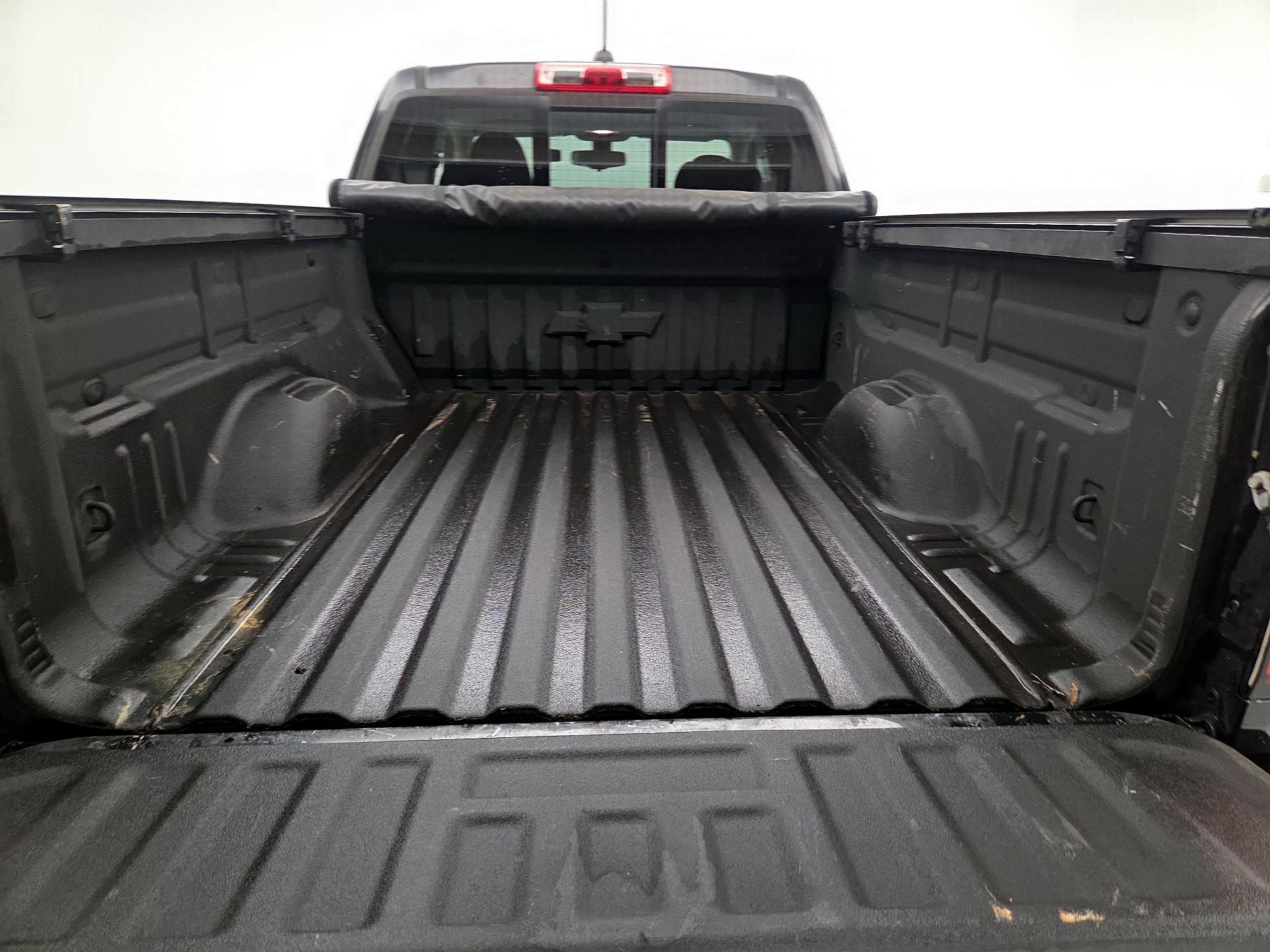 Thumbnail: 2017 Chevrolet Colorado - 20