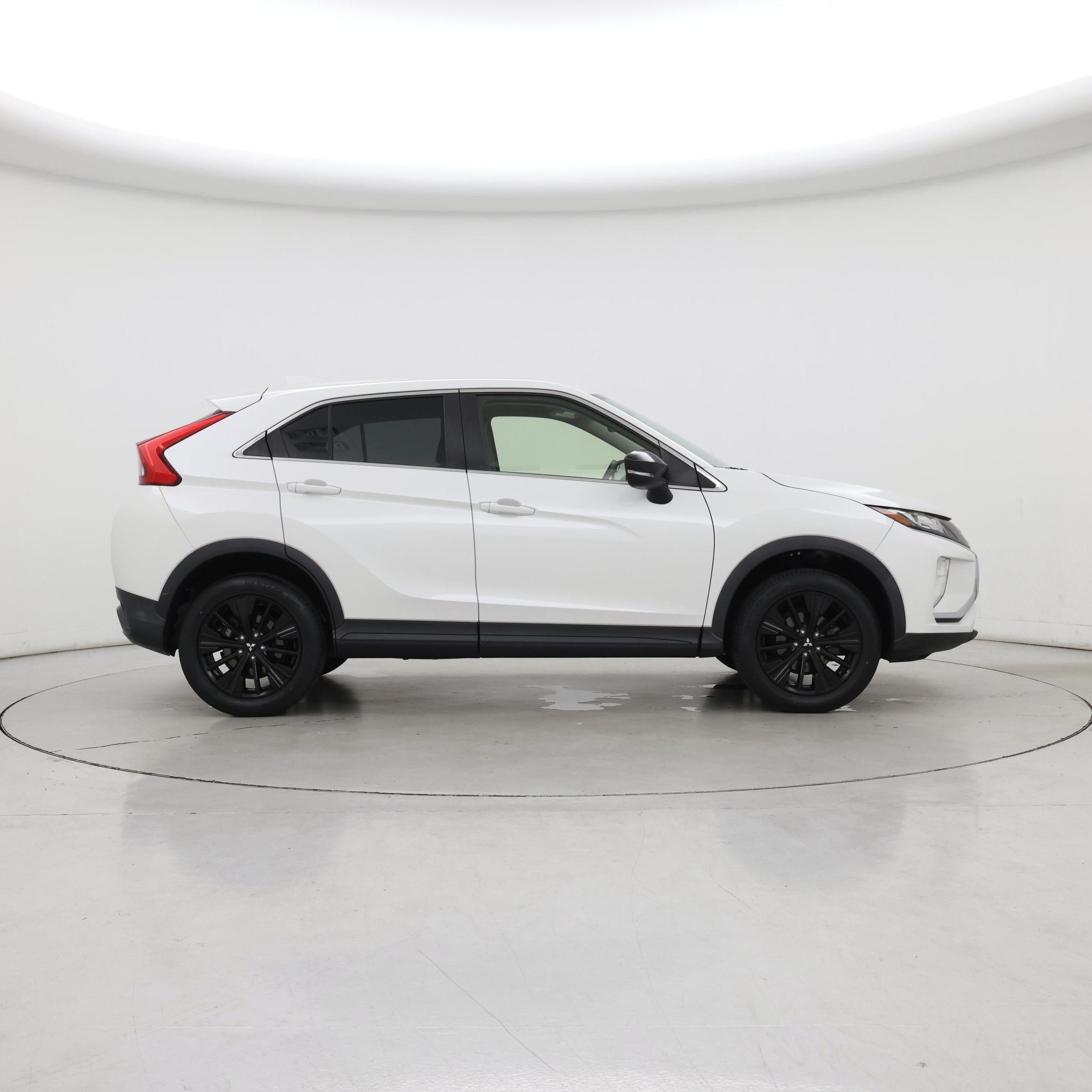 Thumbnail: 2018 Mitsubishi Eclipse Cross - 7
