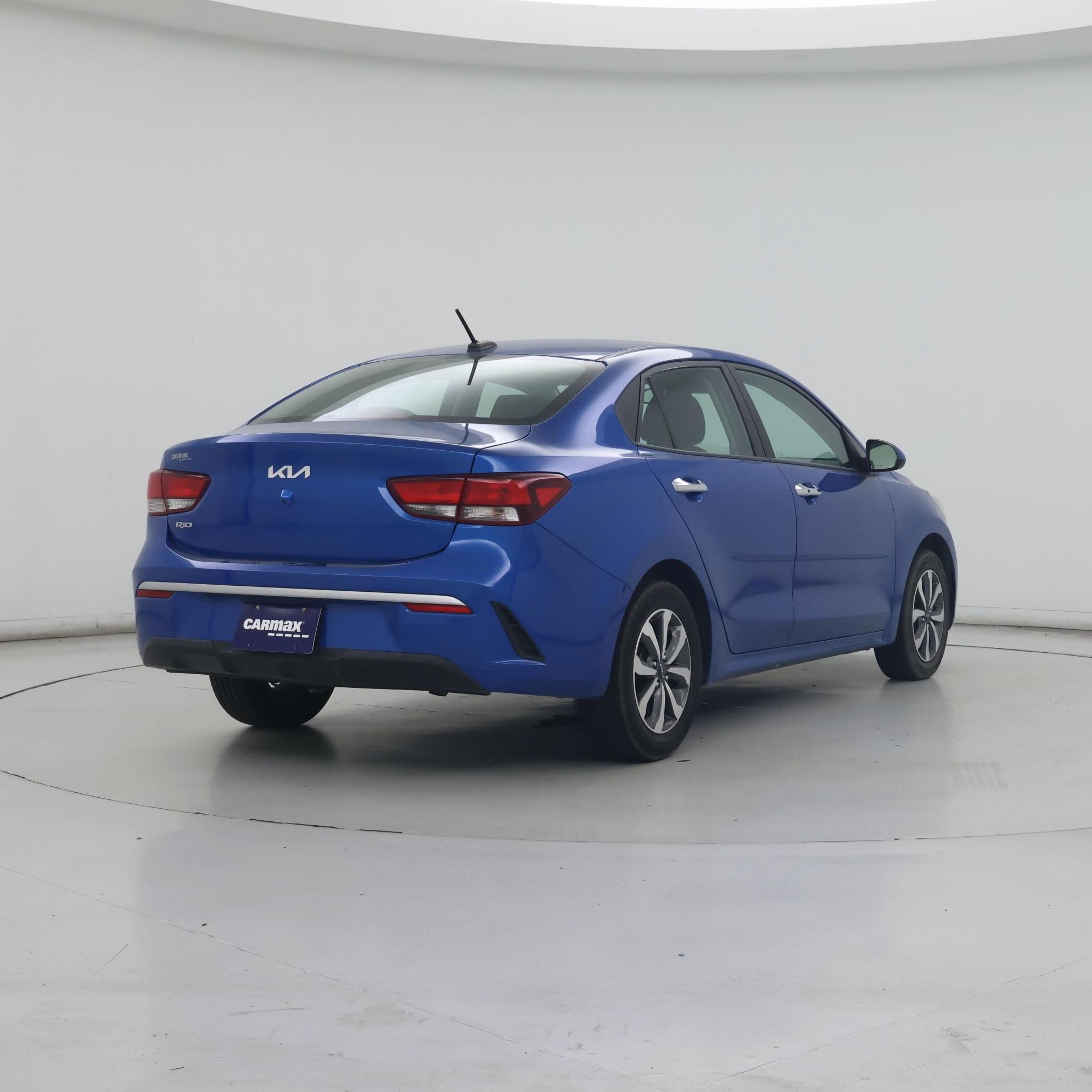 Thumbnail: 2022 Kia Rio - 8