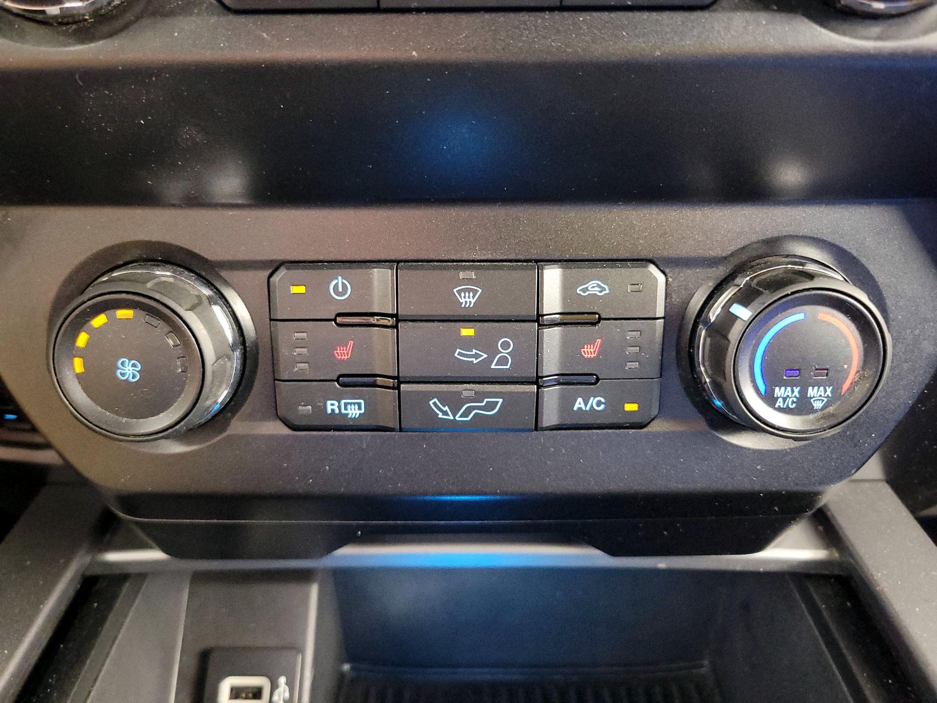 Thumbnail: 2019 Ford F-150 - 17