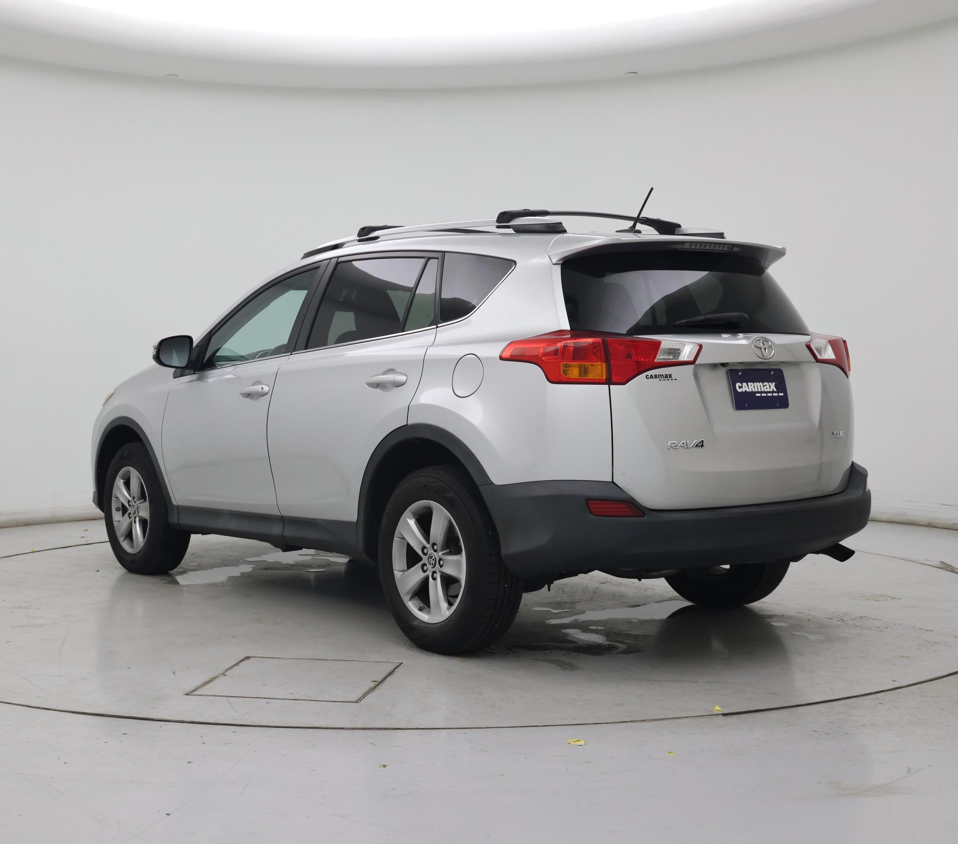 Thumbnail: 2015 Toyota RAV4 - 2
