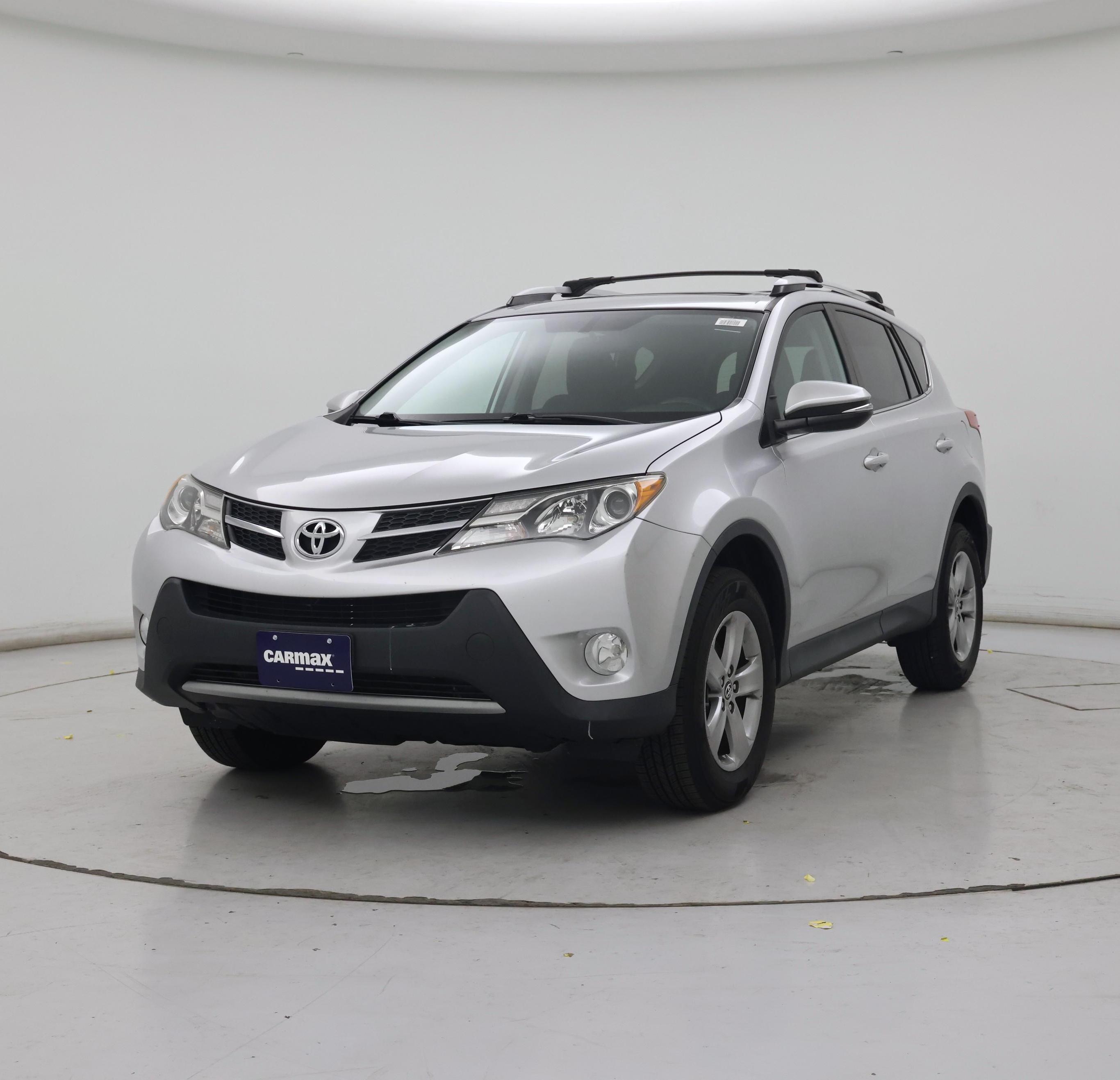 Thumbnail: 2015 Toyota RAV4 - 4