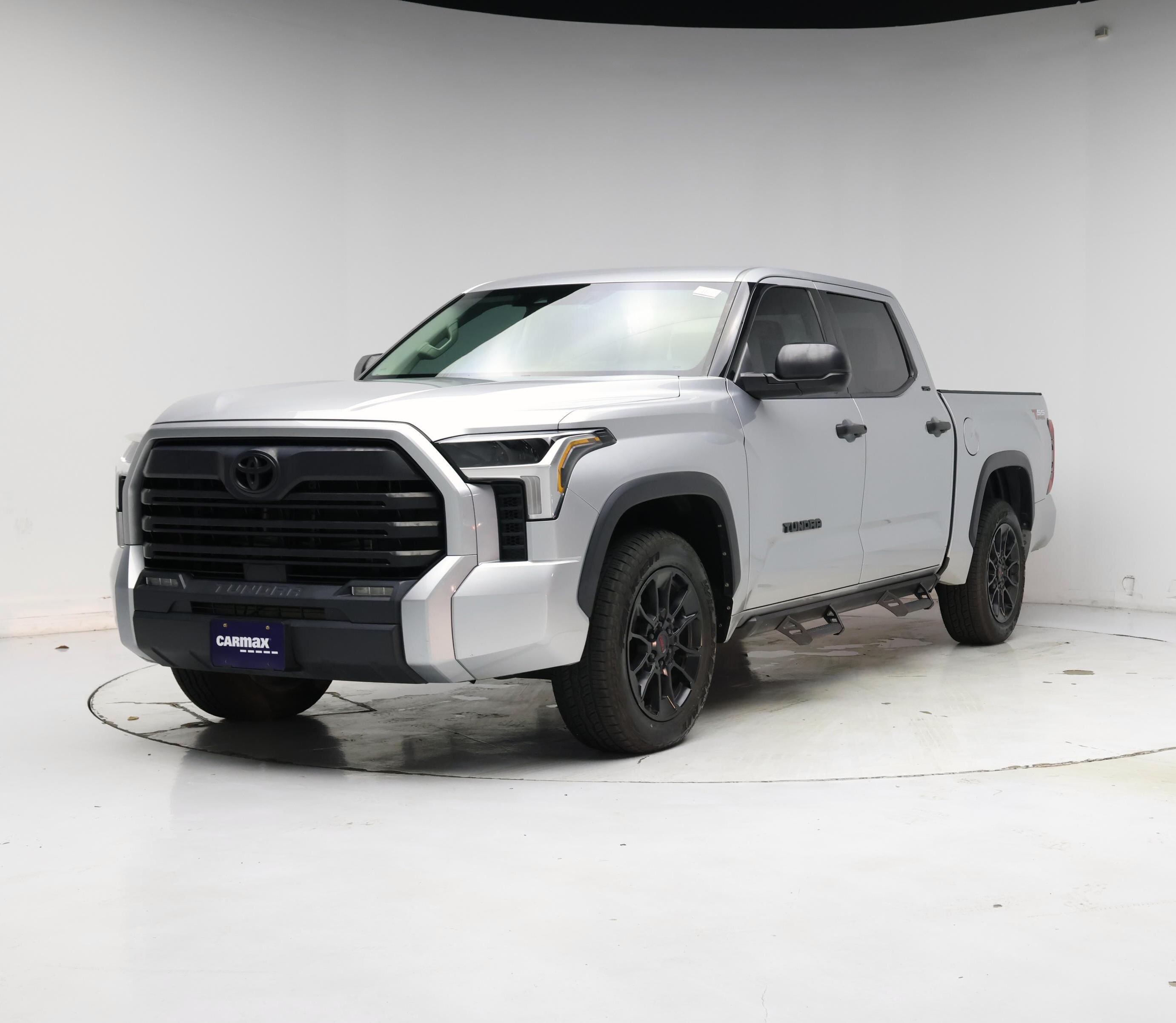 Thumbnail: 2022 Toyota Tundra - 4