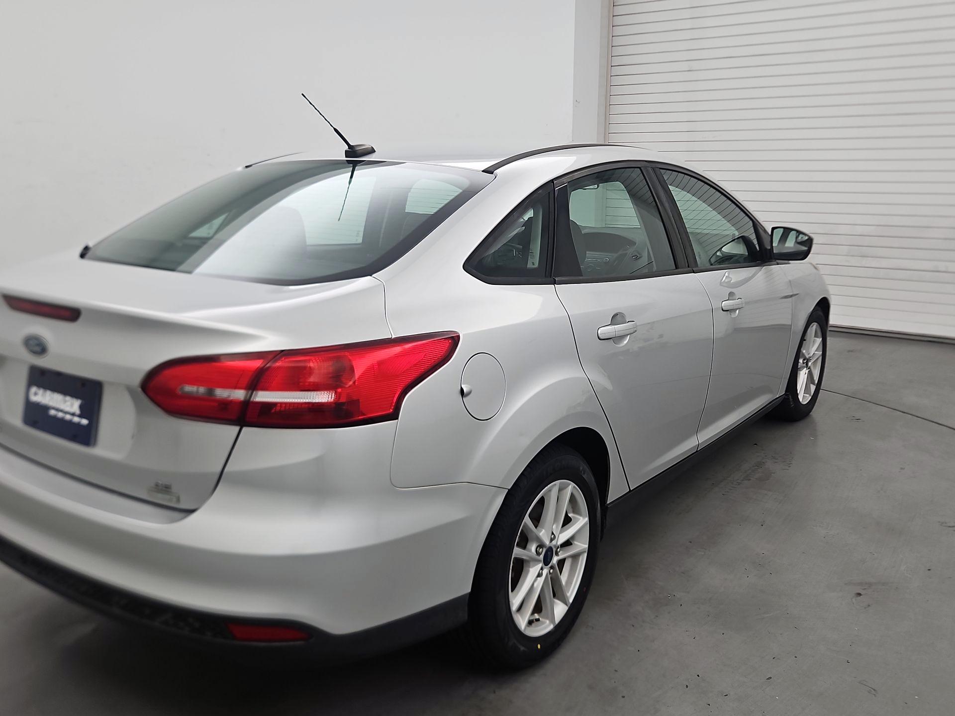 Thumbnail: 2018 Ford Focus - 5