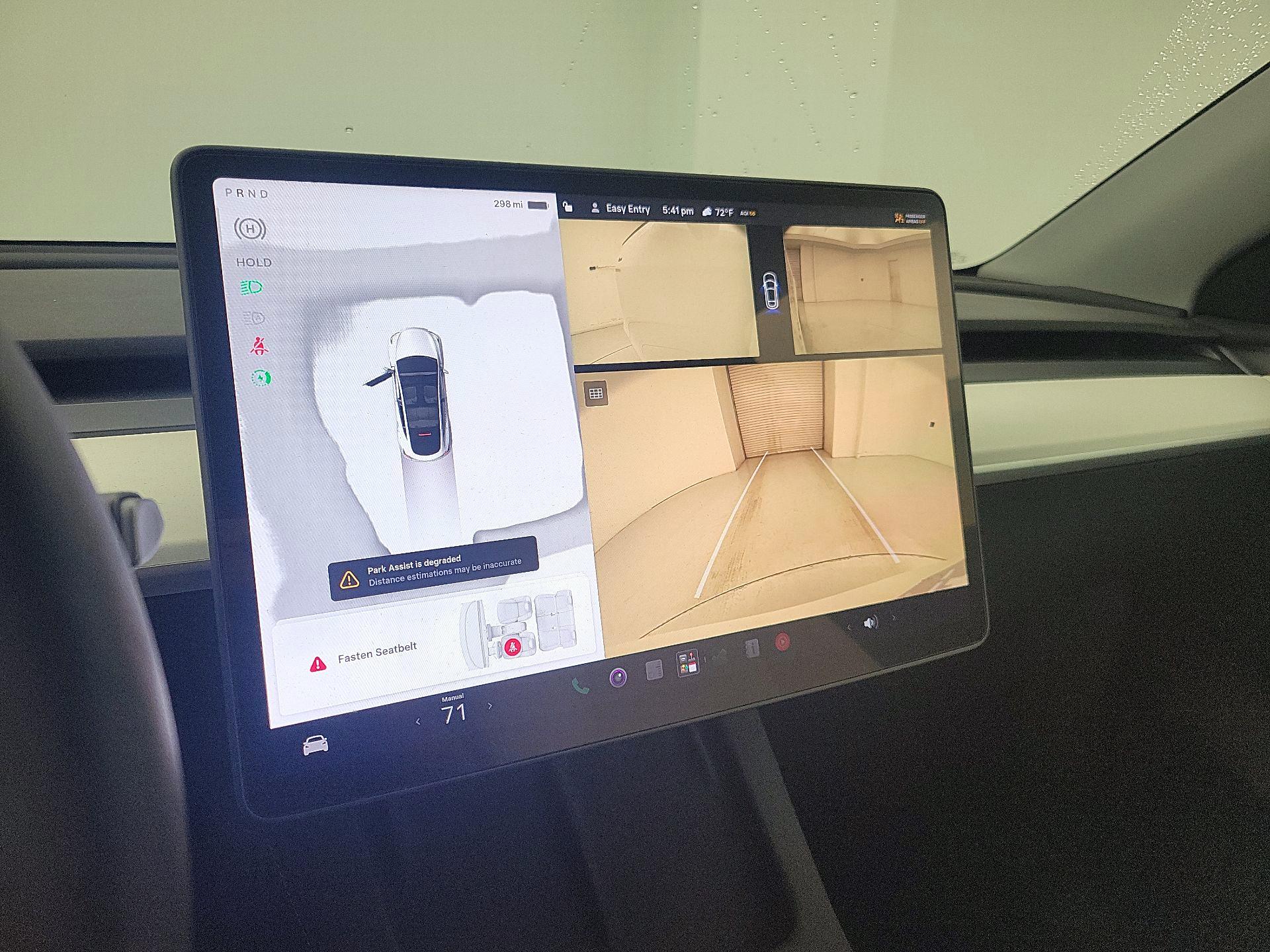 Thumbnail: 2023 Tesla Model Y - 14