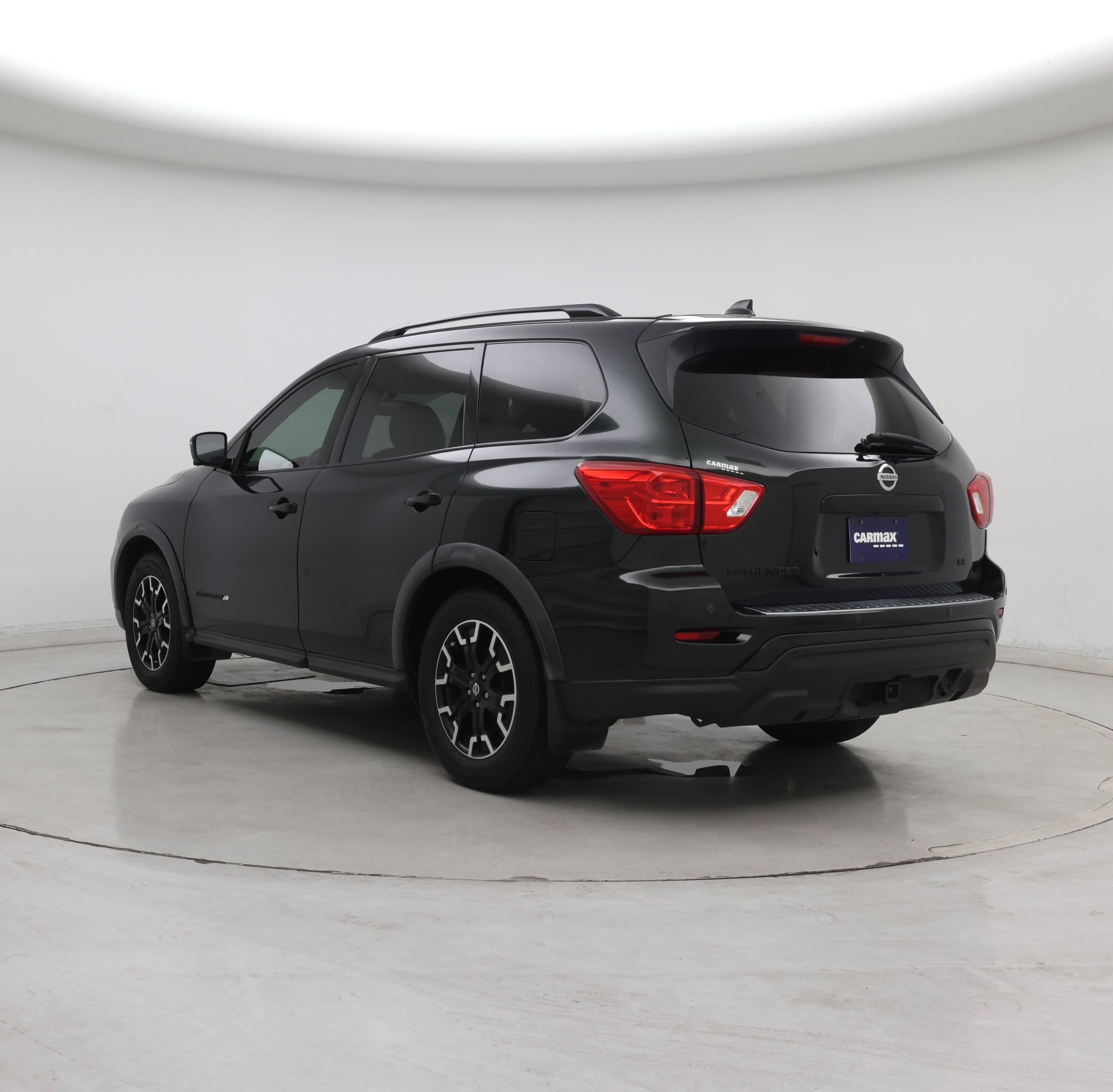 Thumbnail: 2019 Nissan Pathfinder - 2