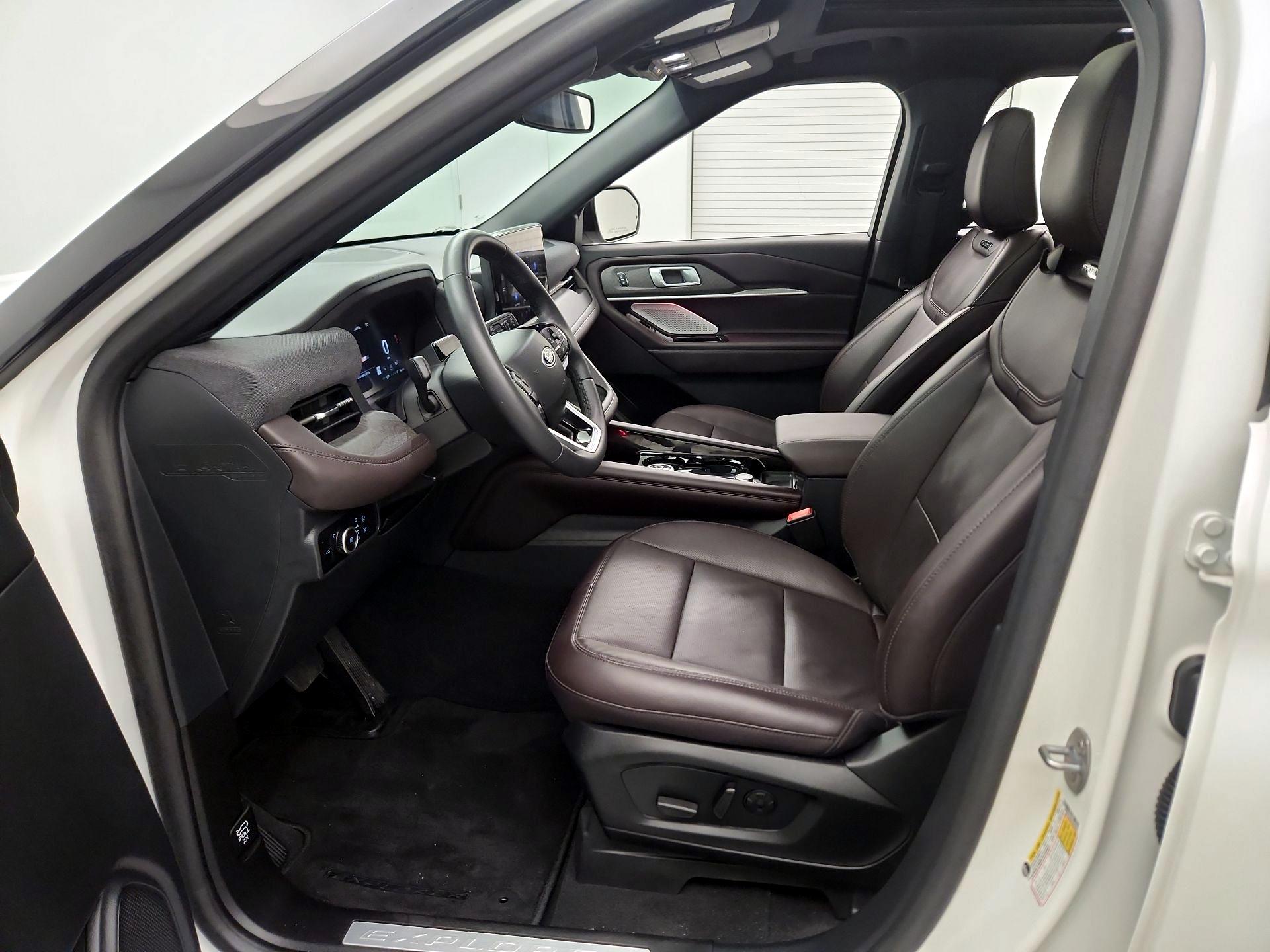 Thumbnail: 2026 Ford Explorer - 11
