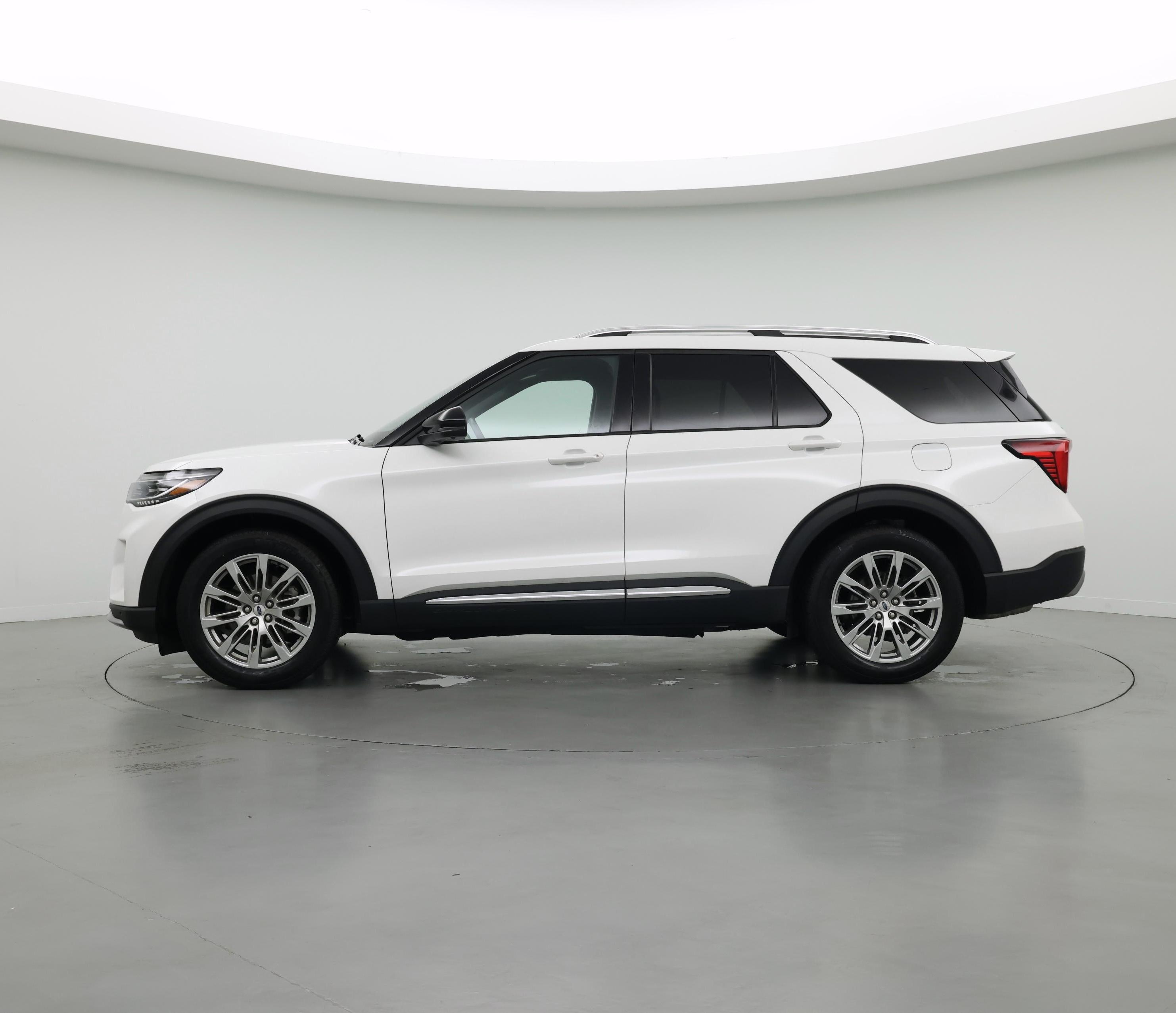 Thumbnail: 2026 Ford Explorer - 3