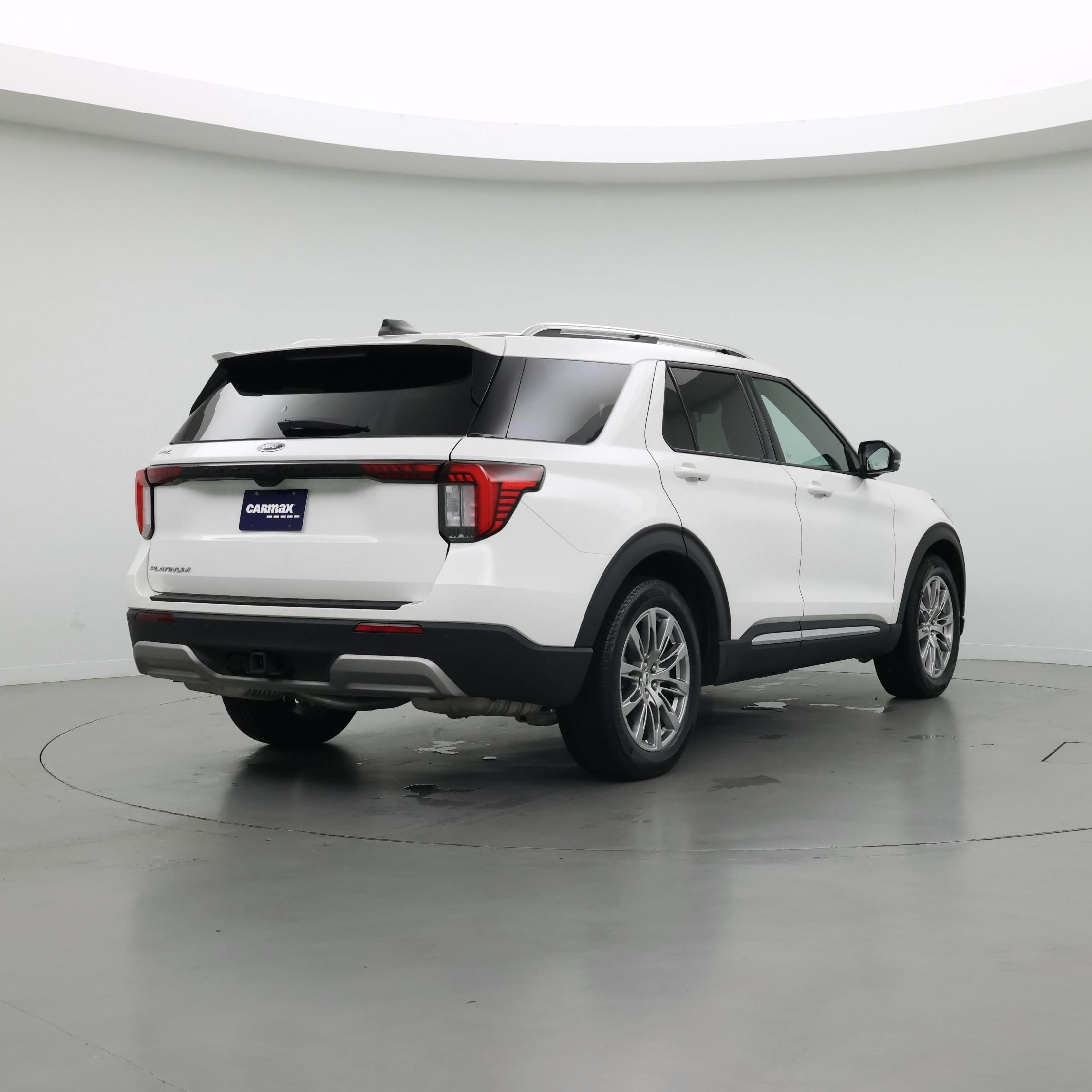 Thumbnail: 2026 Ford Explorer - 8