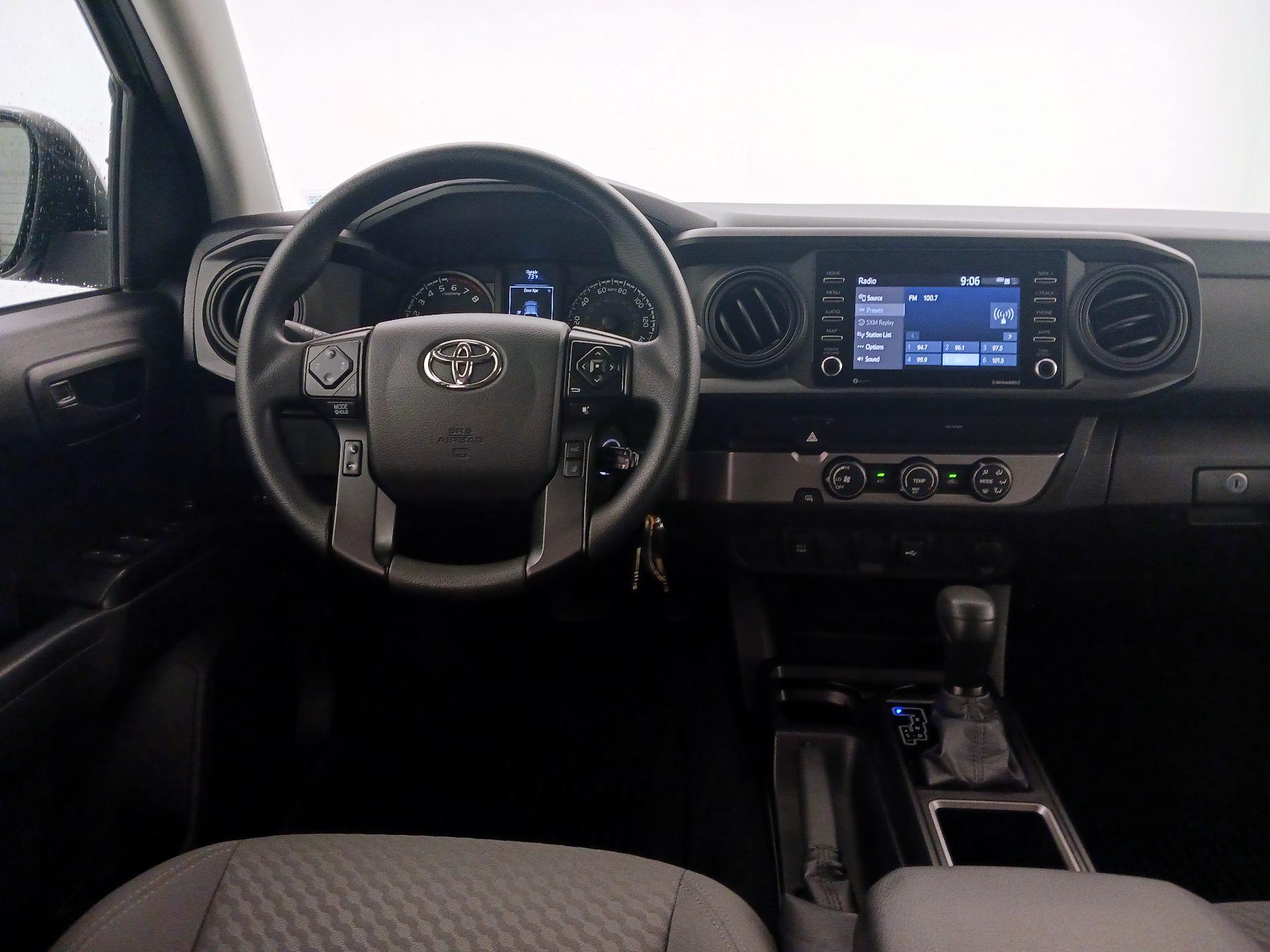 Thumbnail: 2021 Toyota Tacoma - 10