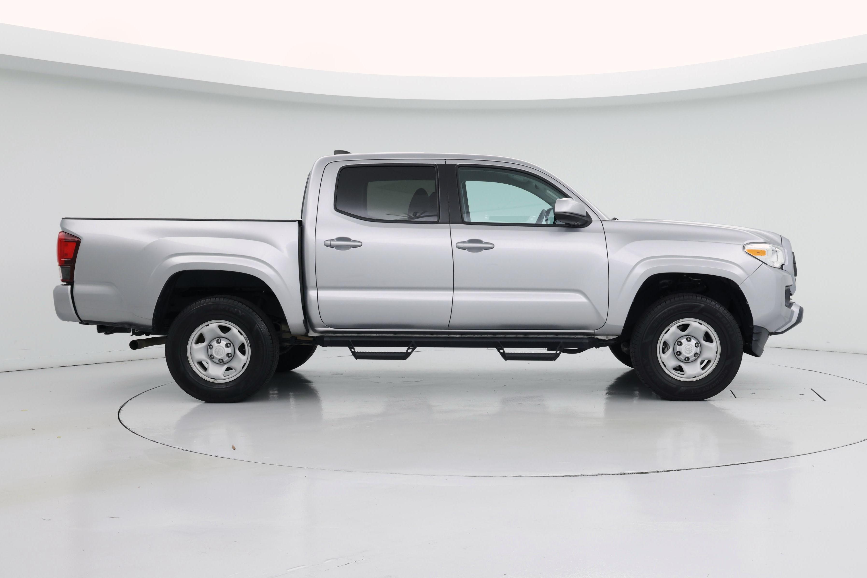 Thumbnail: 2021 Toyota Tacoma - 7