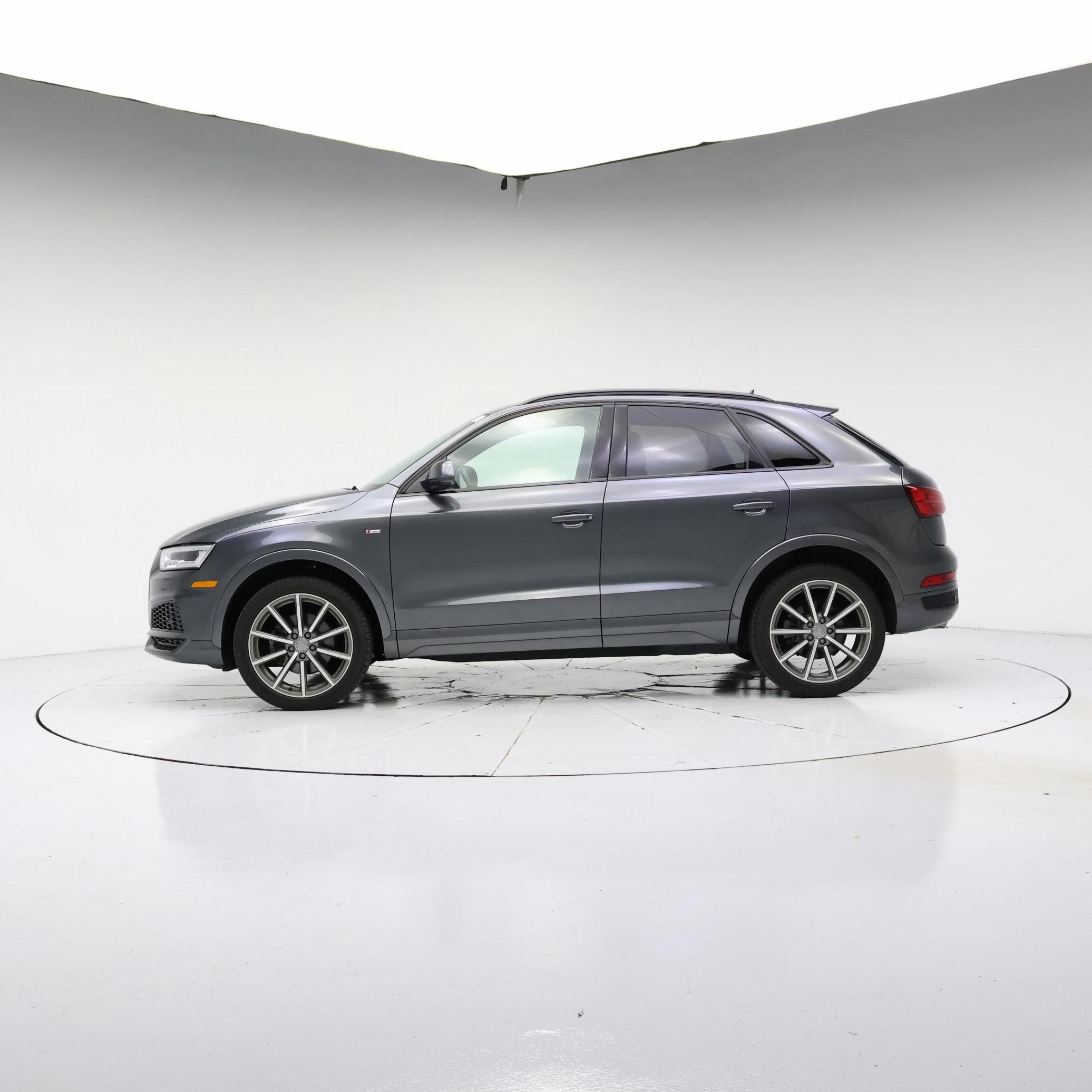 Thumbnail: 2018 Audi Q3 - 7