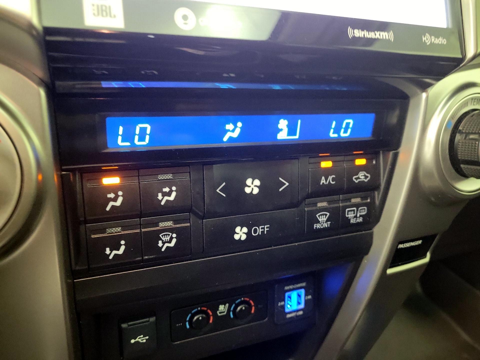 Thumbnail: 2020 Toyota 4Runner - 17