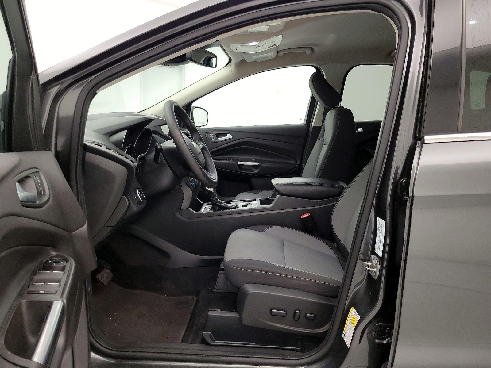 2019 Ford Escape SE - Photo 12