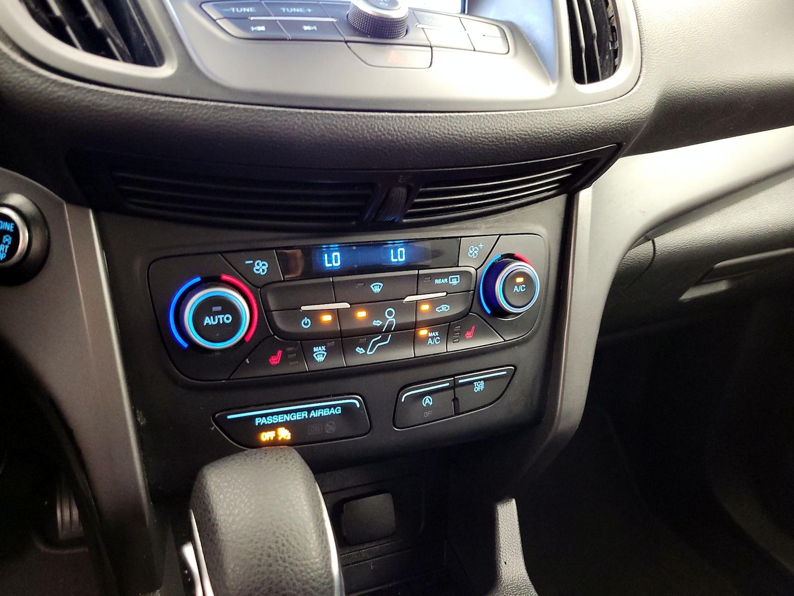 2019 Ford Escape SE - Photo 17