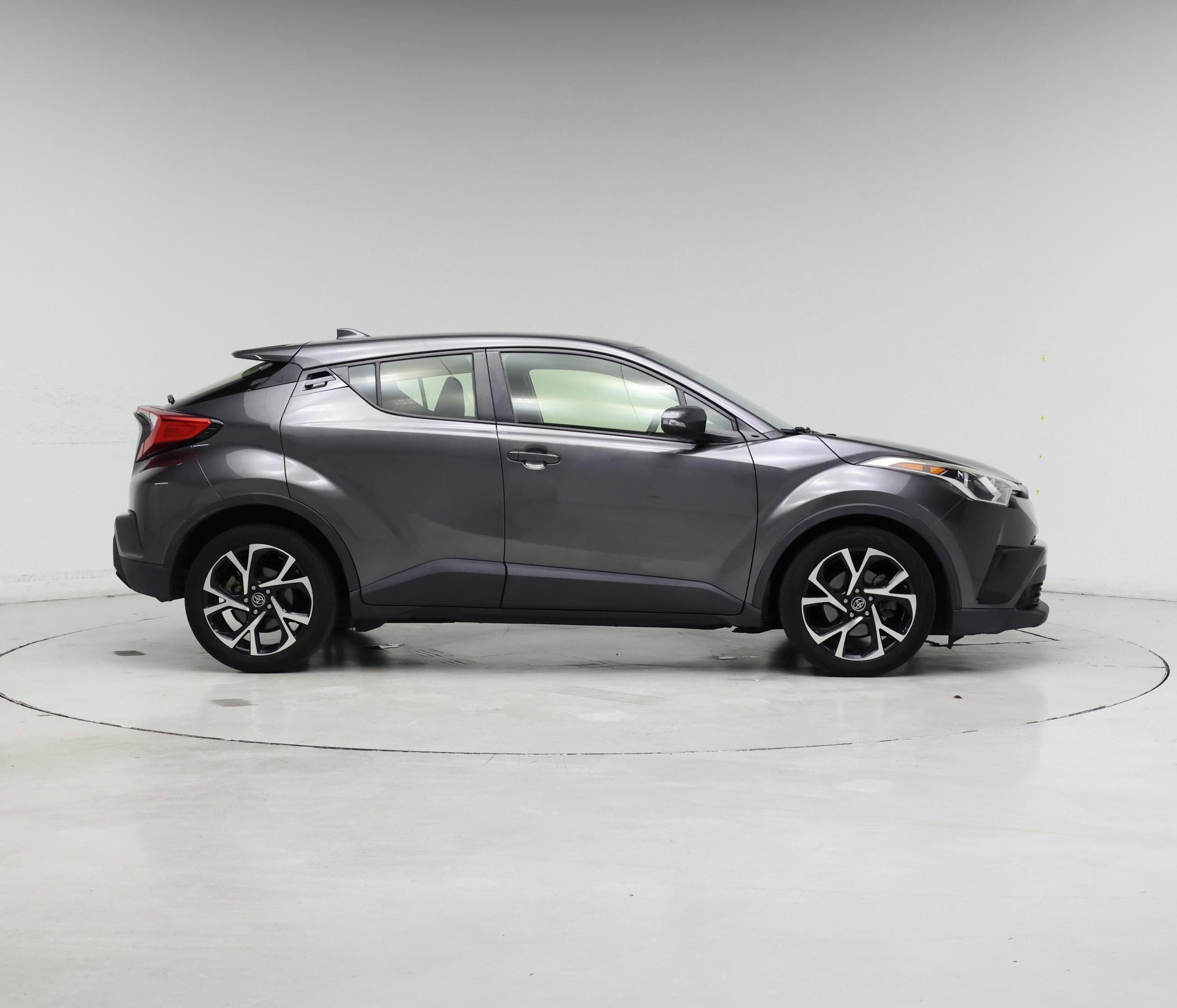 Thumbnail: 2018 Toyota C-HR - 7