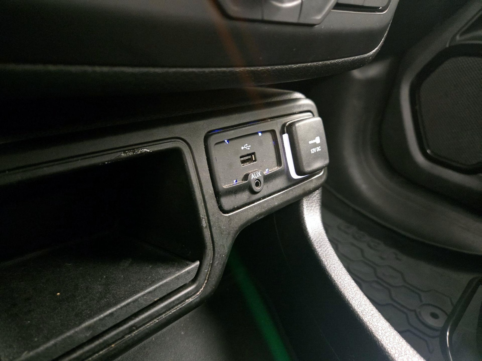 2018 Jeep Renegade Altitude Package - Photo 19