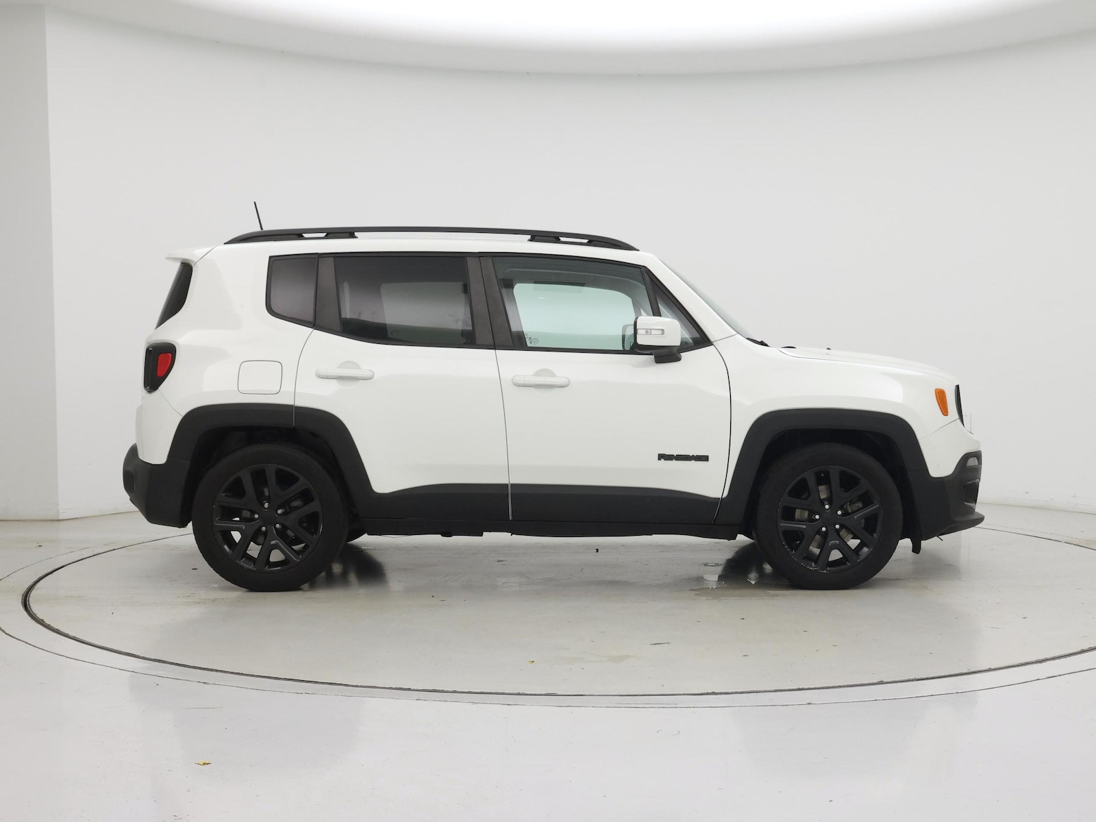 2018 Jeep Renegade Altitude Package - Photo 8