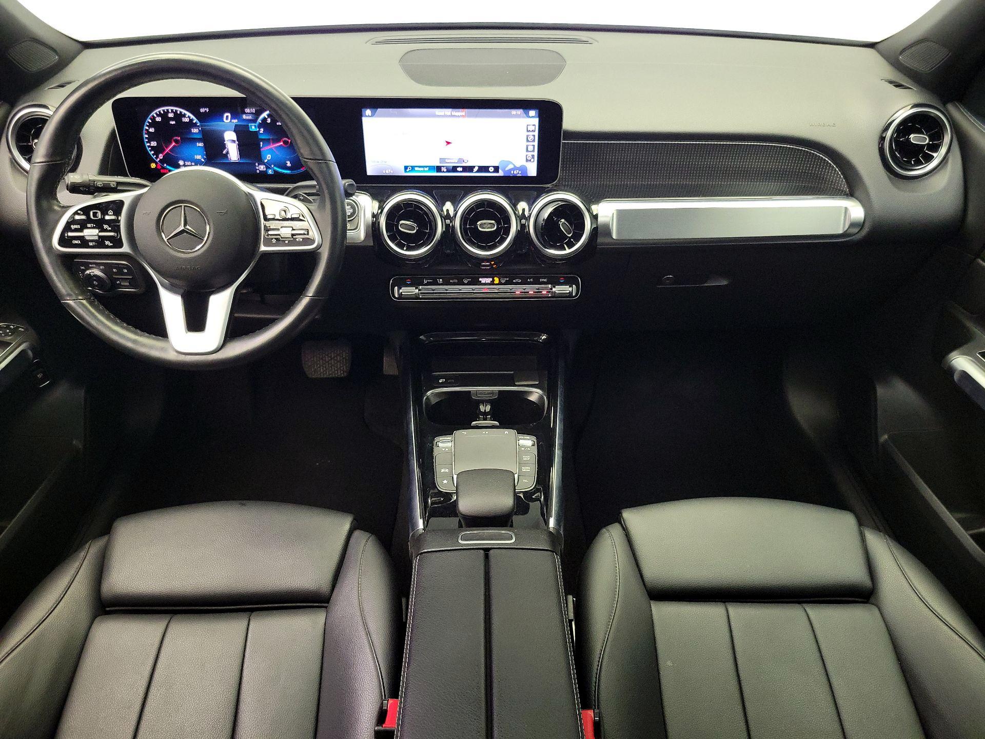 Thumbnail: 2021 Mercedes-Benz GLB - 9