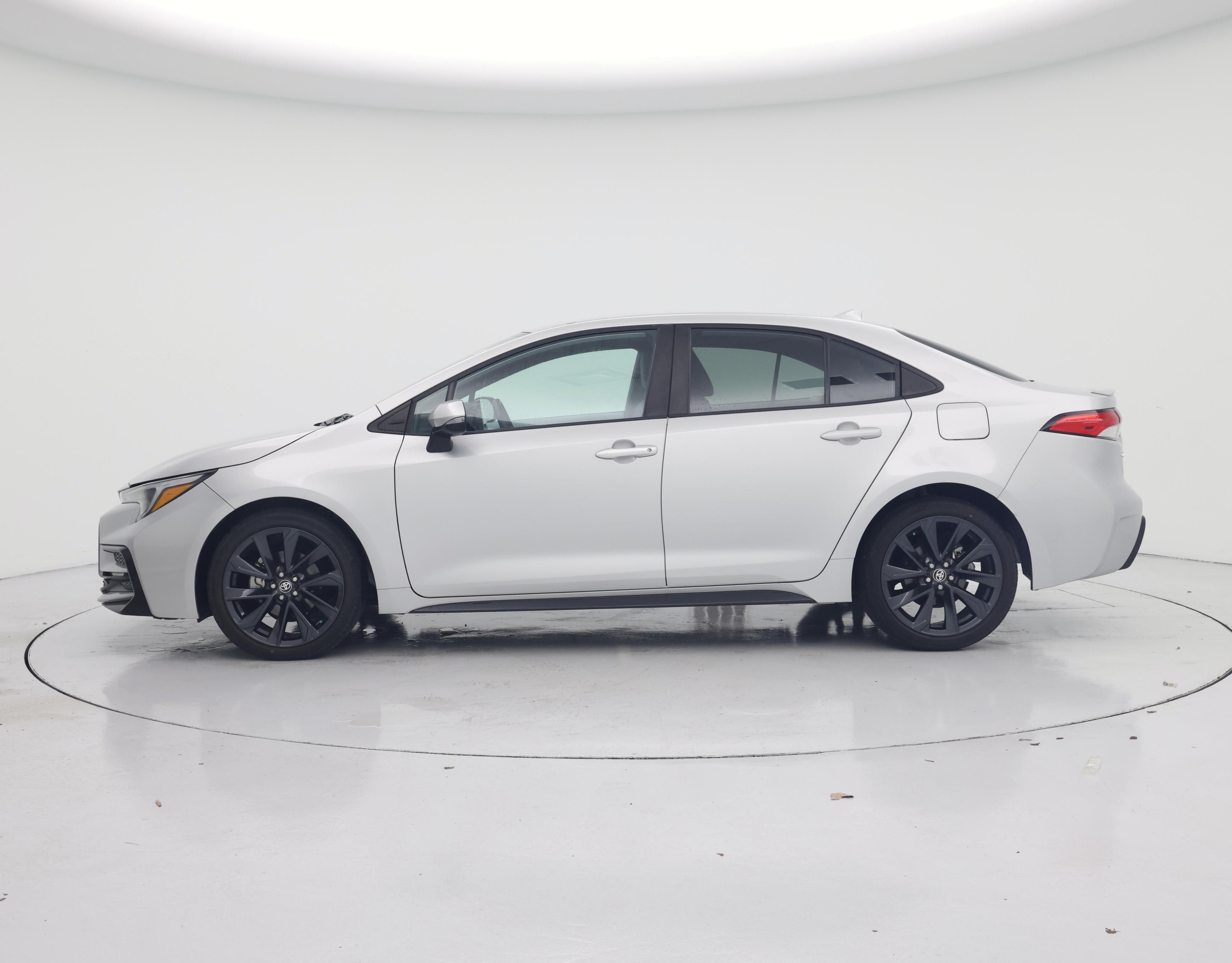 Thumbnail: 2023 Toyota Corolla - 3