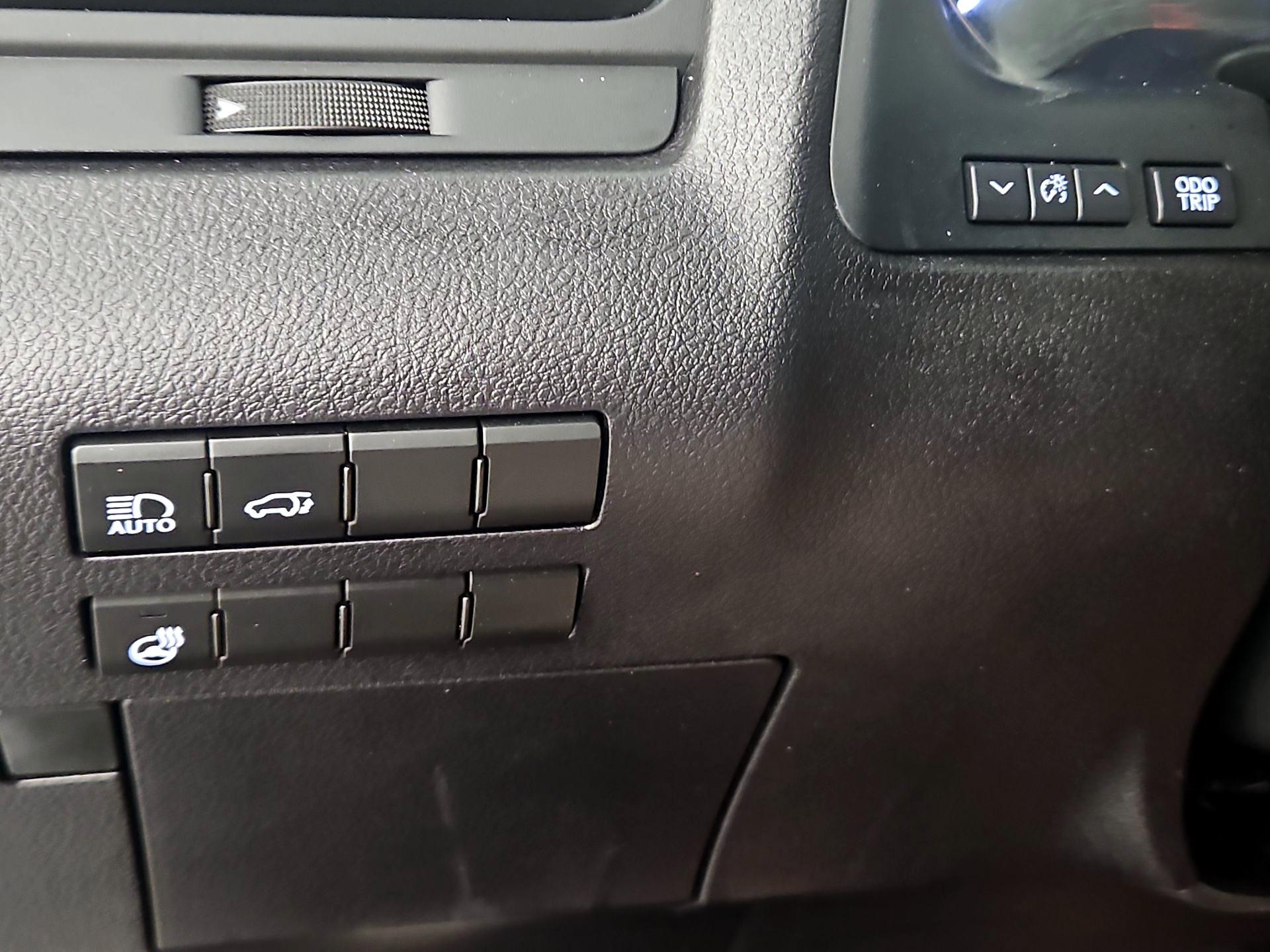 Thumbnail: 2019 Lexus RX - 13