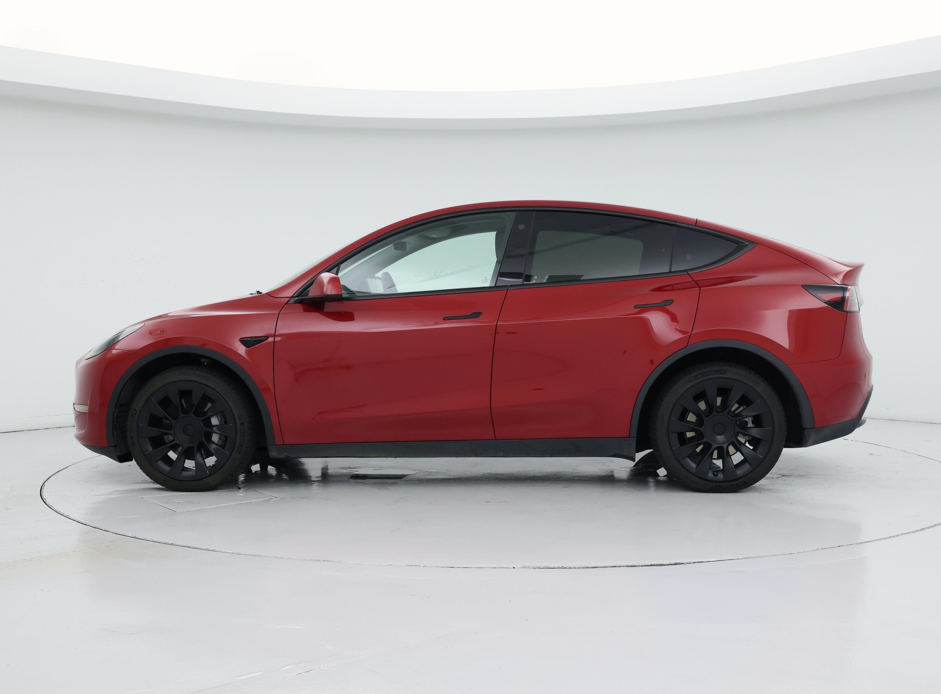 Thumbnail: 2023 Tesla Model Y - 3
