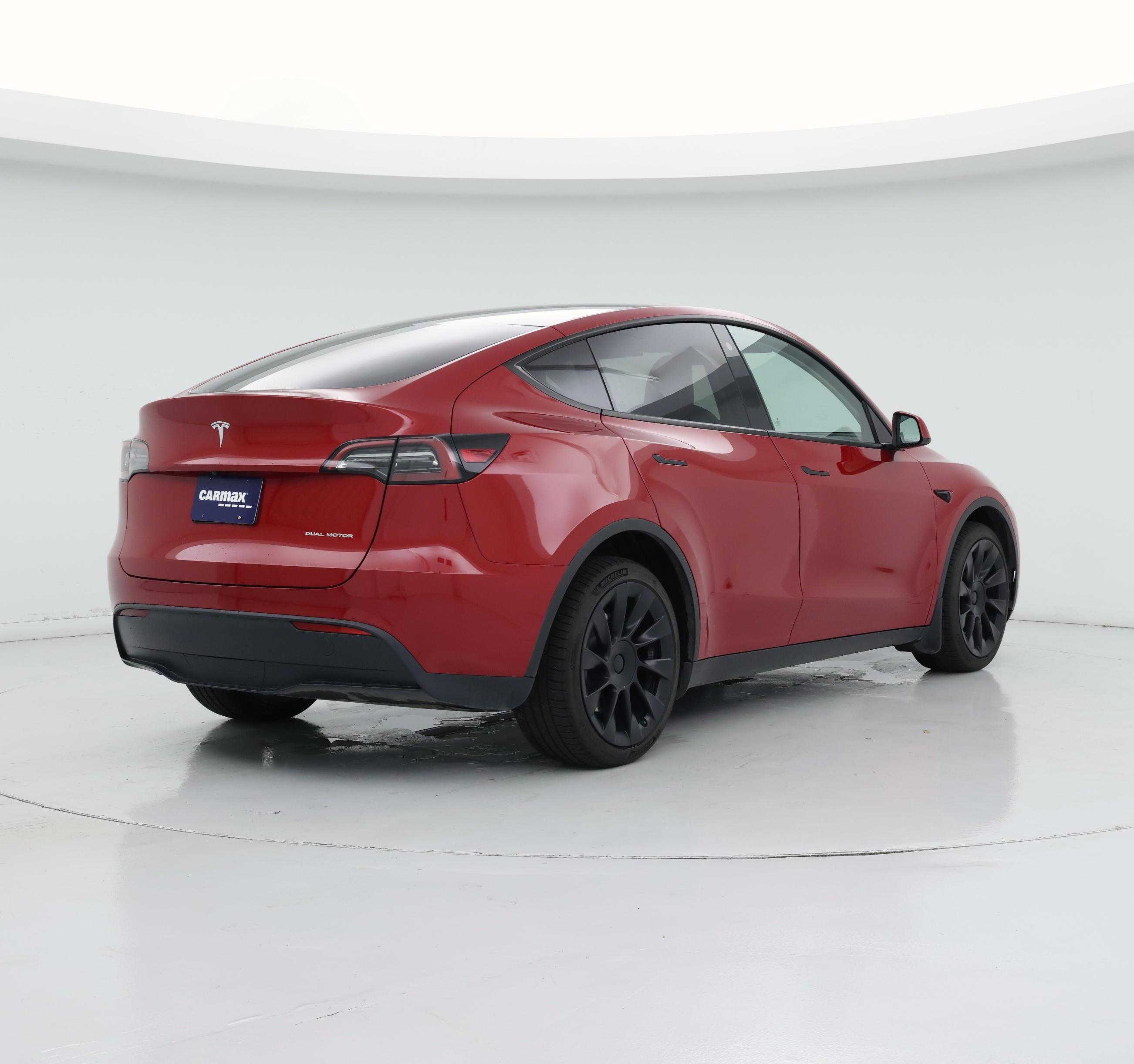 Thumbnail: 2023 Tesla Model Y - 8